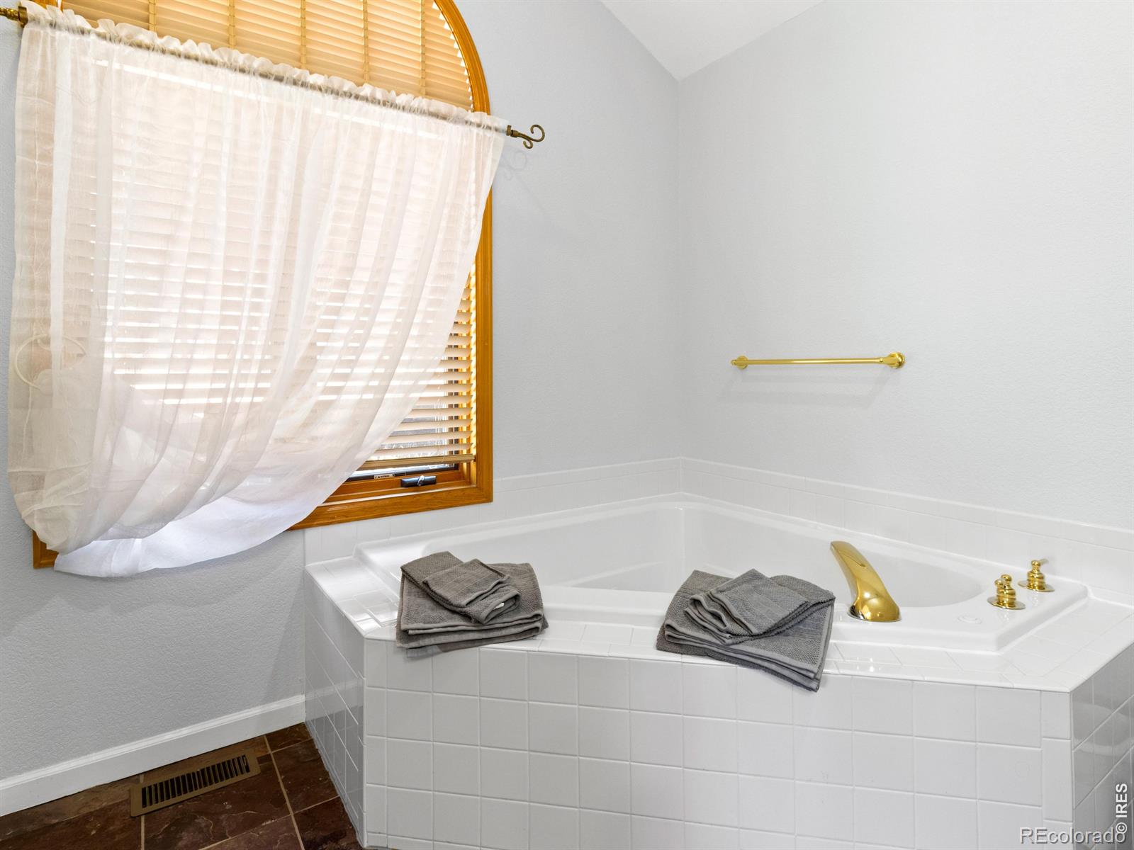 MLS Image #28 for 677  cedar ridge circle,estes park, Colorado