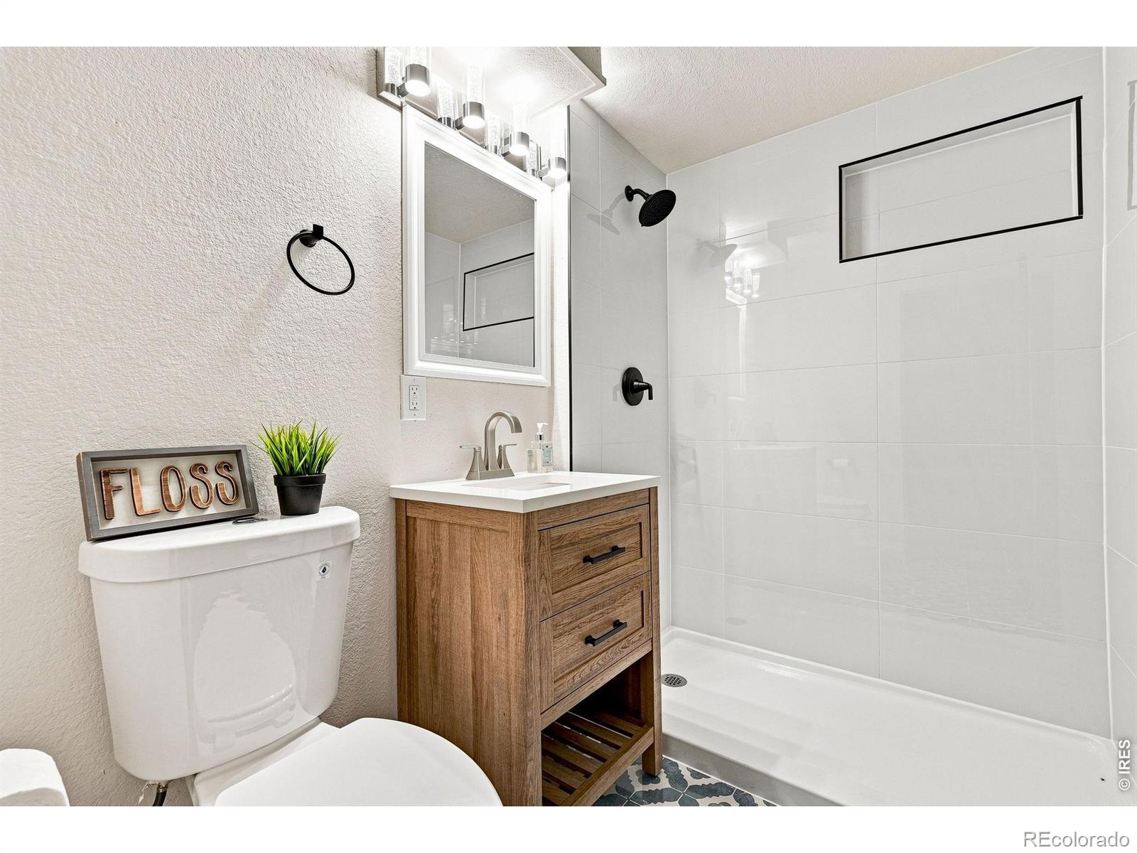 MLS Image #39 for 1837  orchard place,fort collins, Colorado