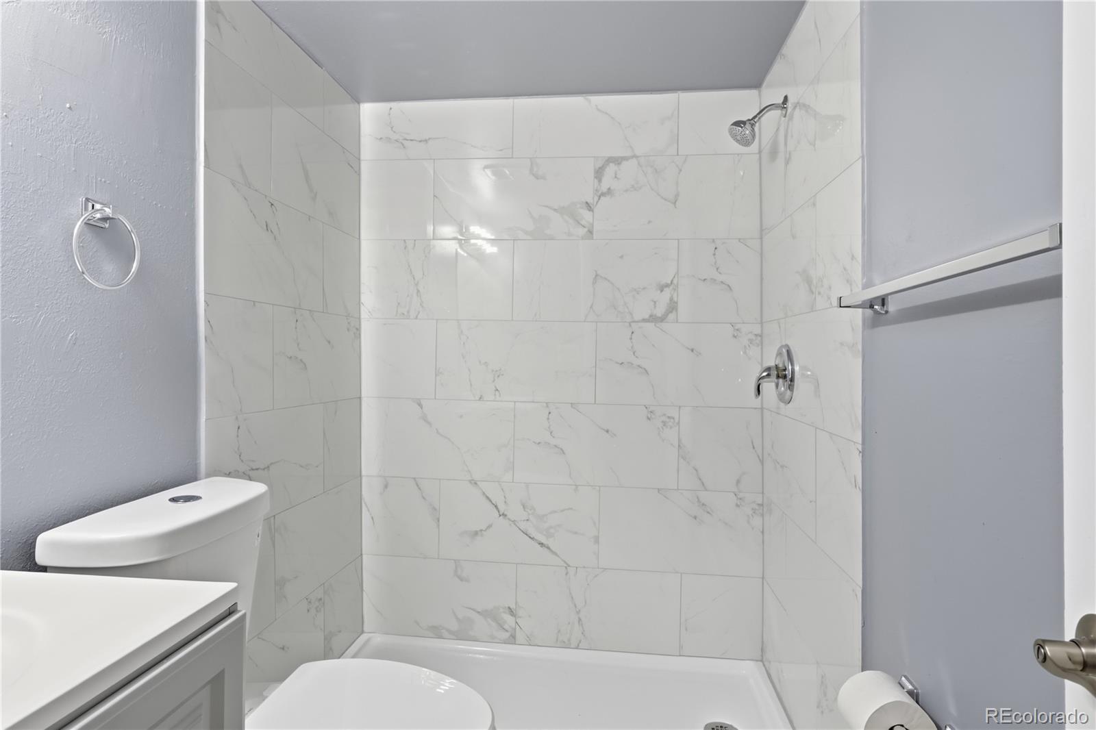 MLS Image #14 for 1008 n corona street 501,denver, Colorado