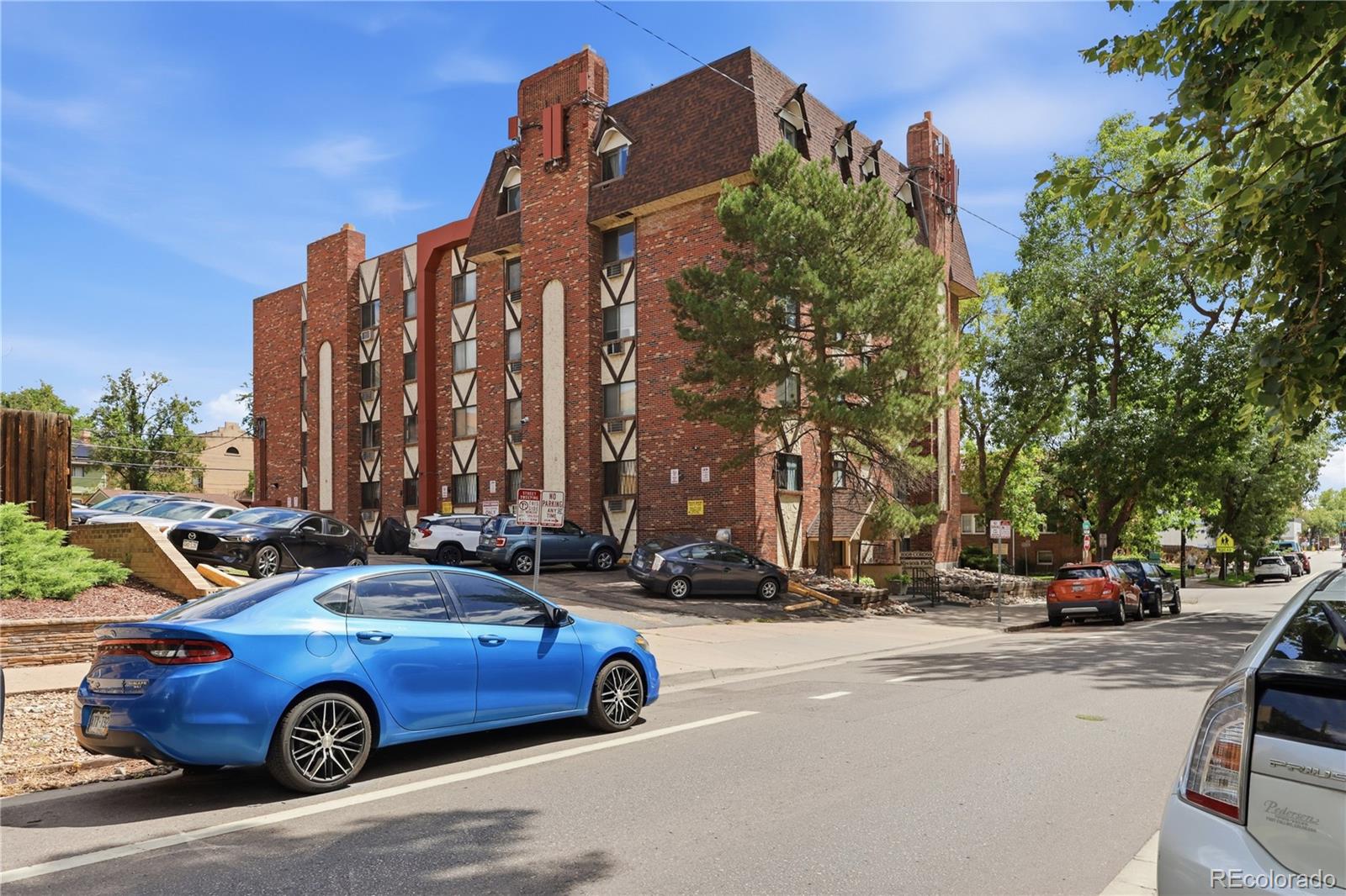 MLS Image #23 for 1008 n corona street 501,denver, Colorado