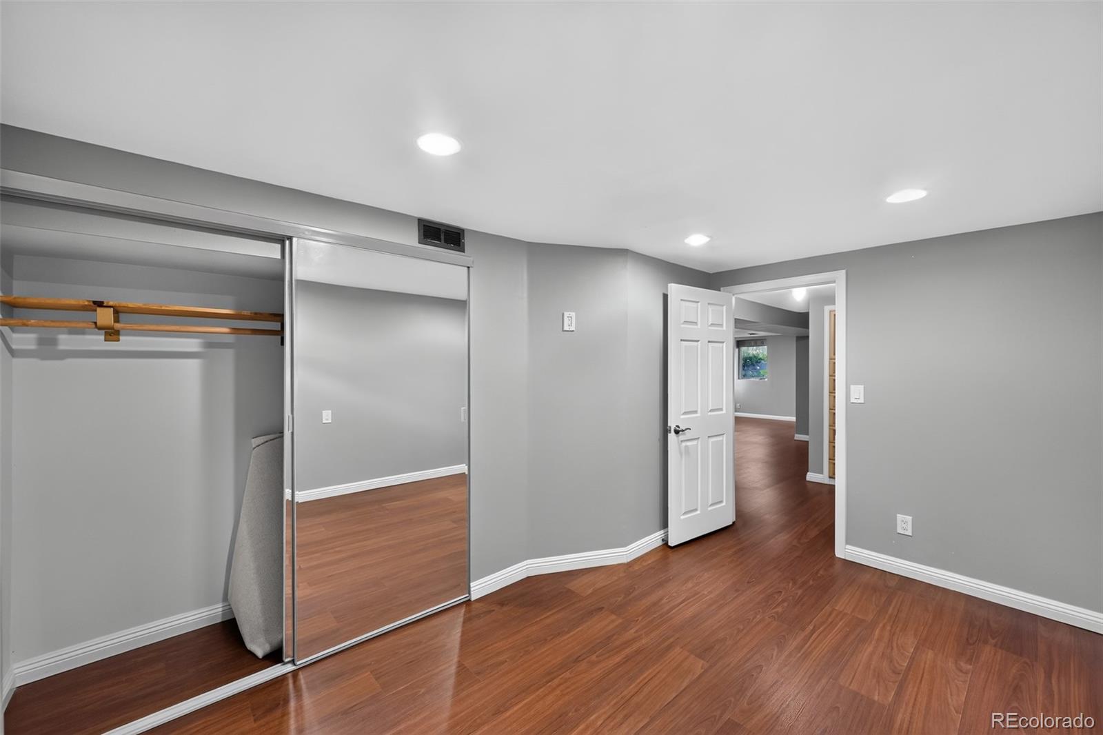 MLS Image #15 for 6070 s detroit street,littleton, Colorado