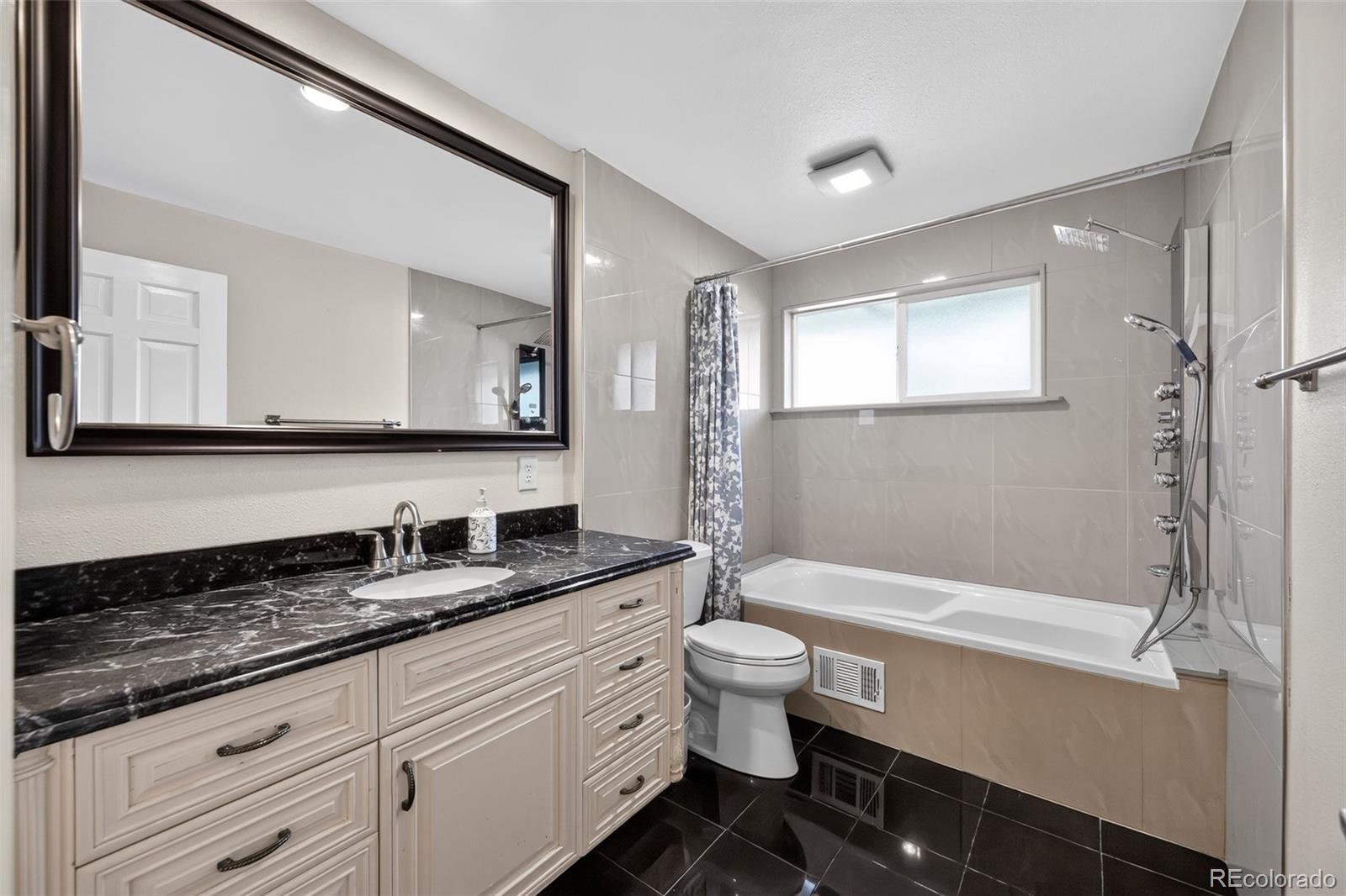 MLS Image #19 for 6070 s detroit street,littleton, Colorado