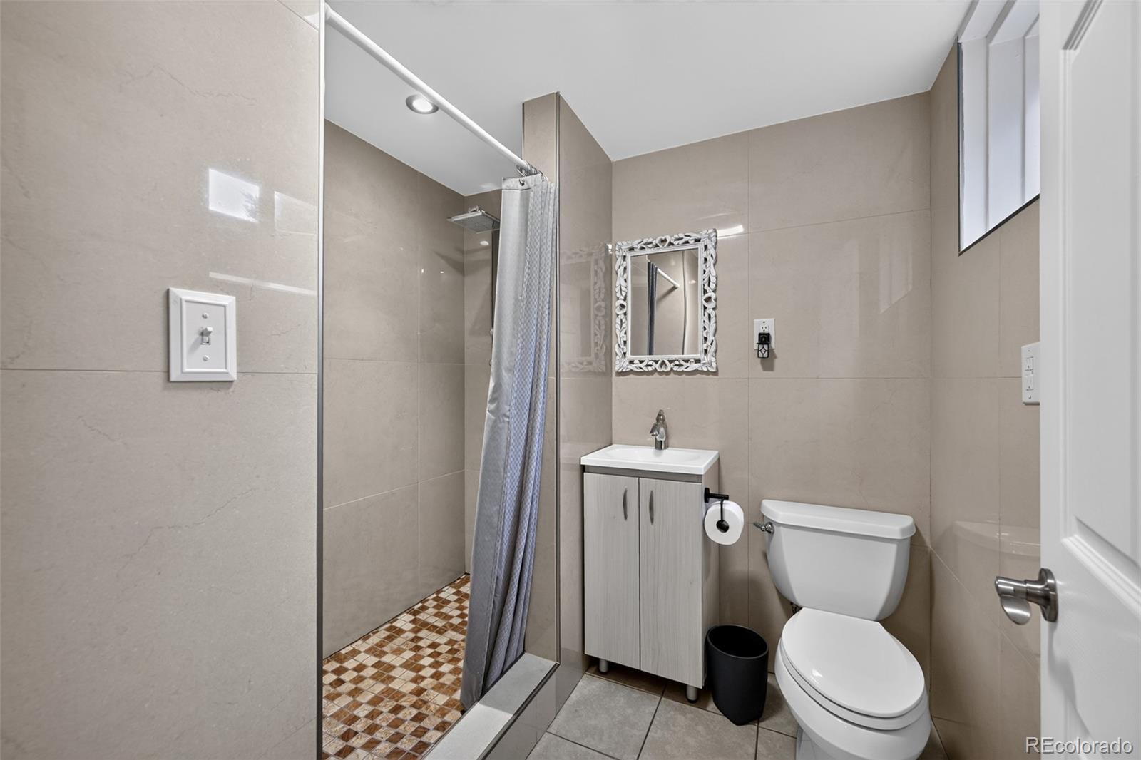 MLS Image #26 for 6070 s detroit street,littleton, Colorado