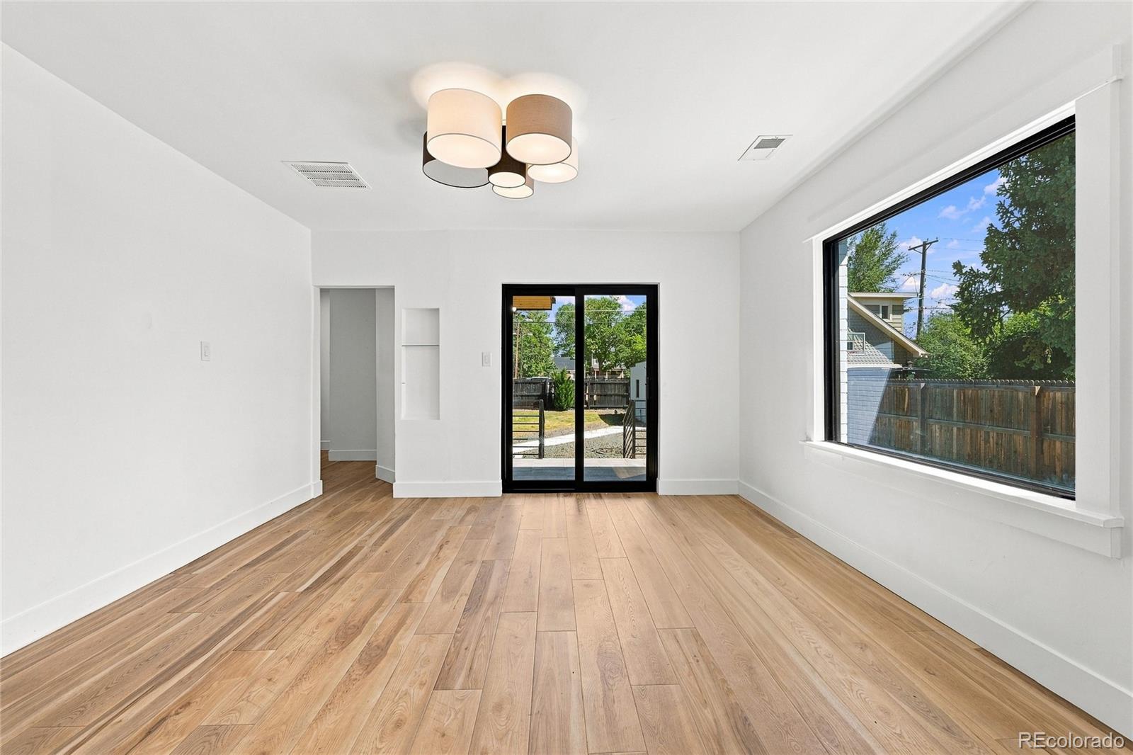 MLS Image #12 for 1448  niagara street,denver, Colorado