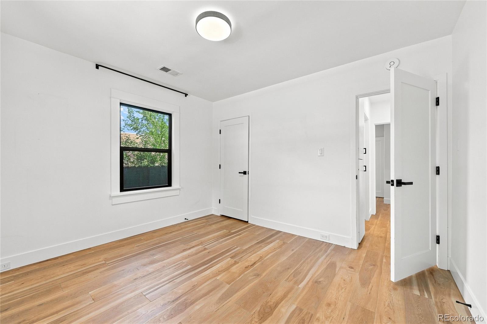 MLS Image #29 for 1448  niagara street,denver, Colorado