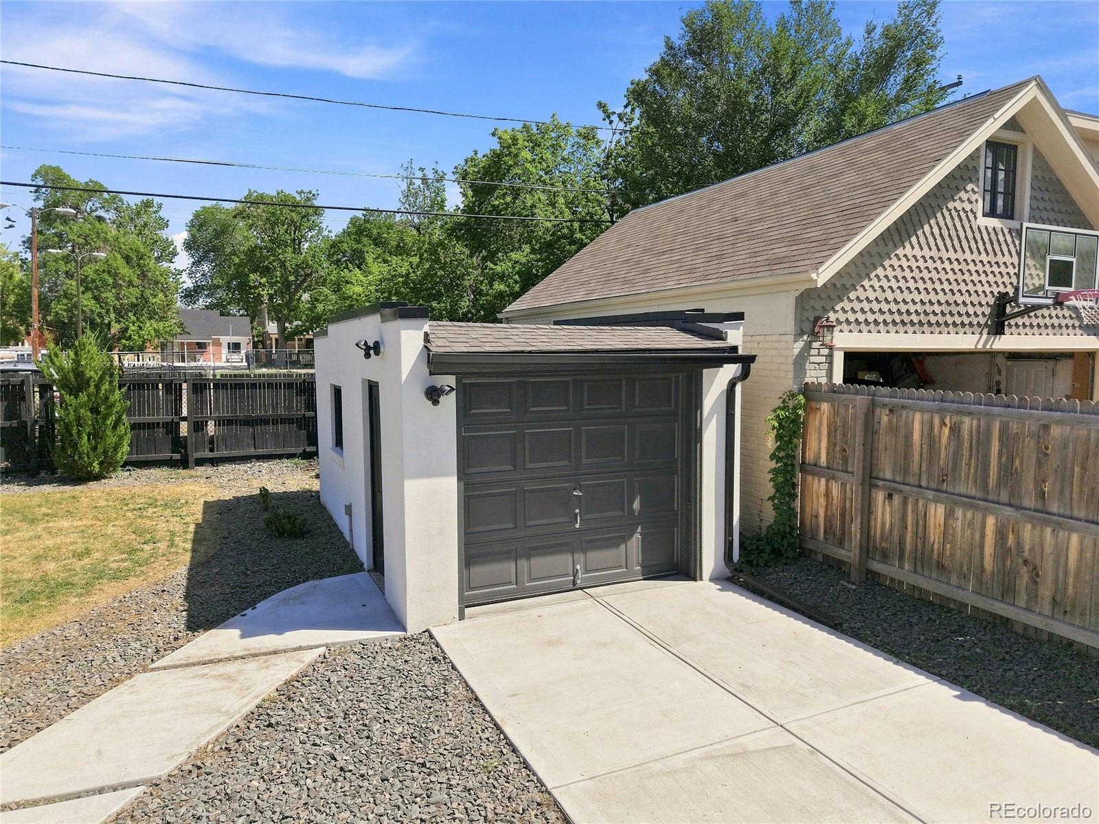 MLS Image #36 for 1448  niagara street,denver, Colorado