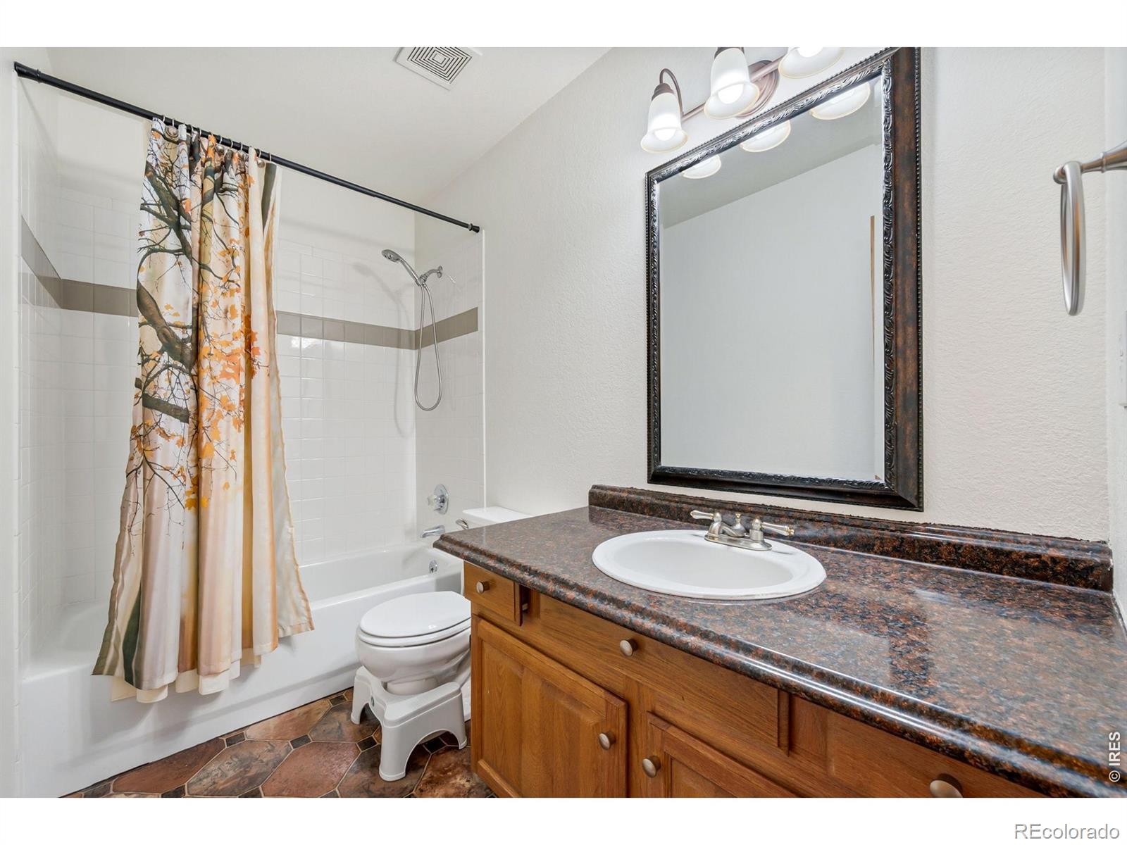 MLS Image #11 for 430  derry drive,fort collins, Colorado