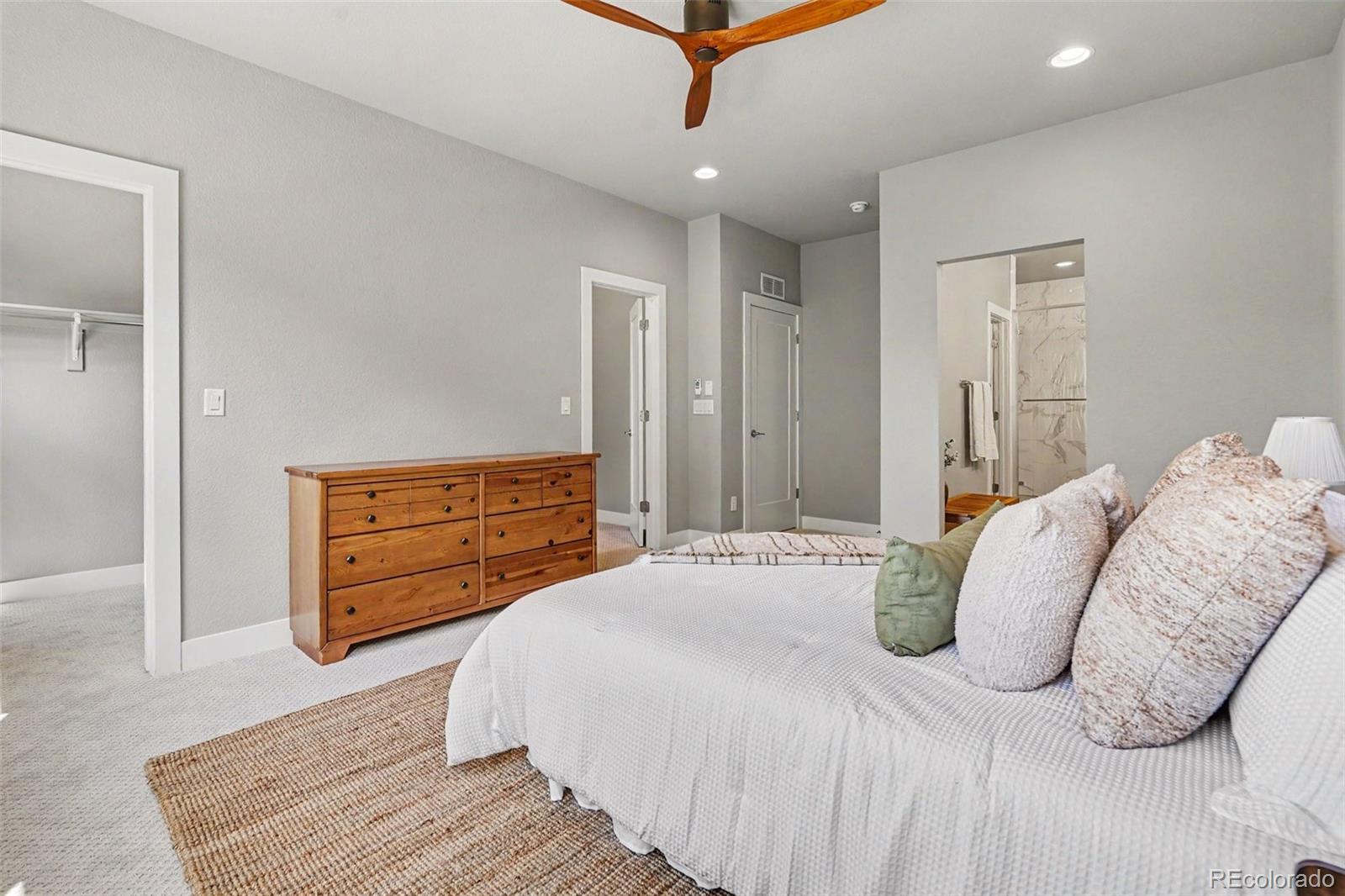 MLS Image #20 for 1364  vine street,denver, Colorado