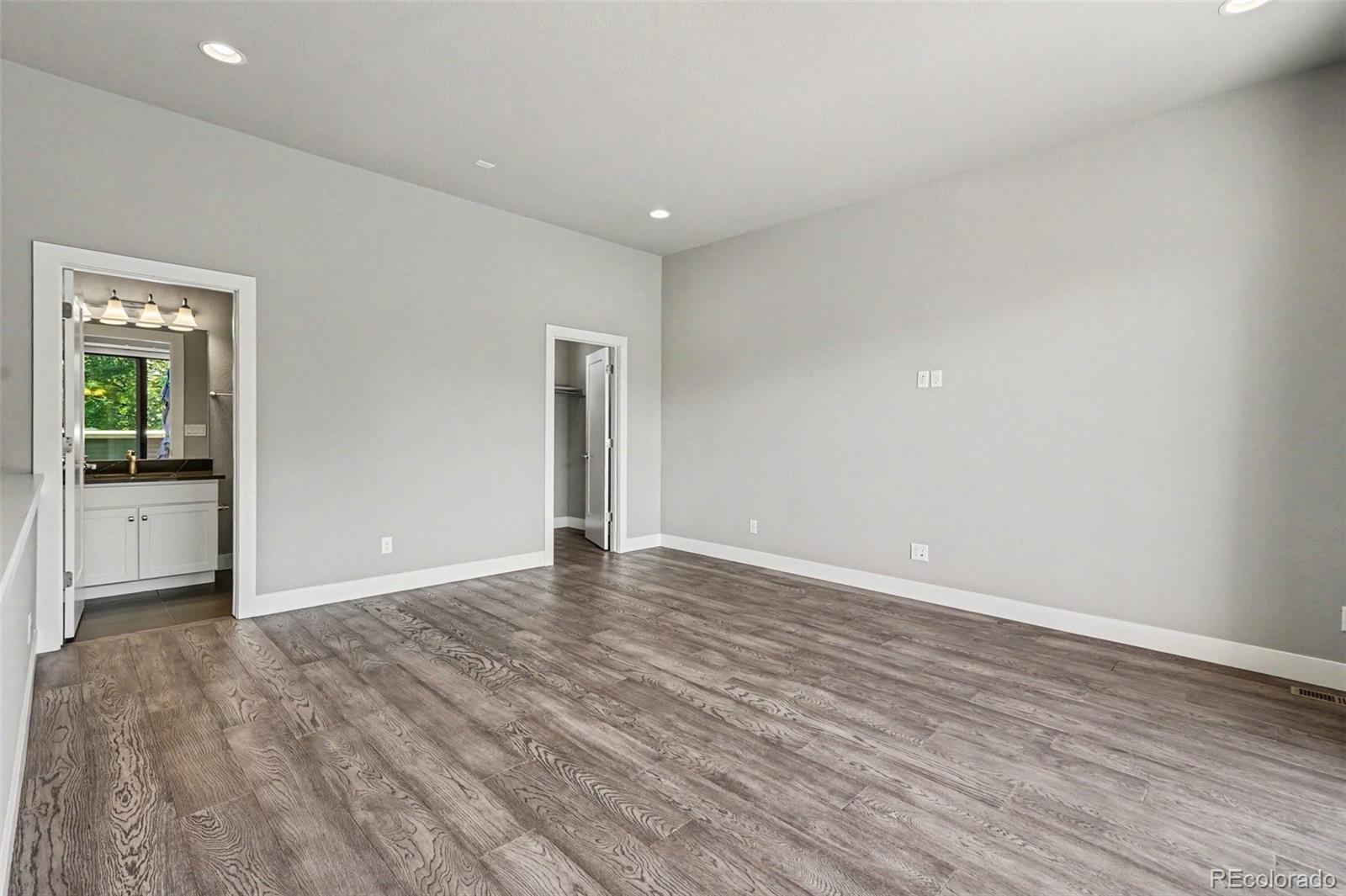 MLS Image #26 for 1364  vine street,denver, Colorado