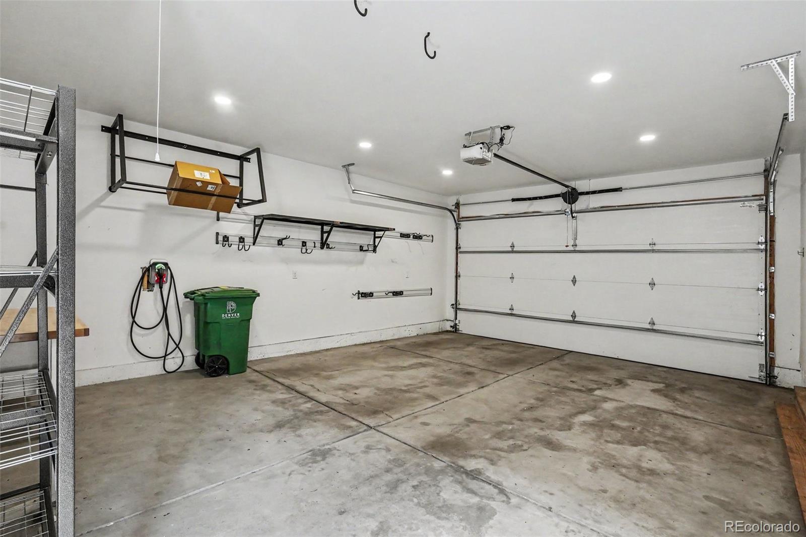 MLS Image #40 for 1364  vine street,denver, Colorado
