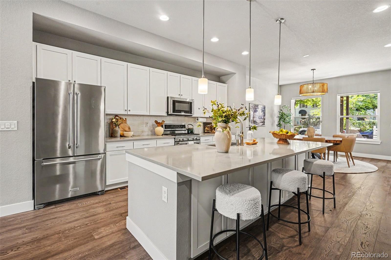 MLS Image #8 for 1364  vine street,denver, Colorado