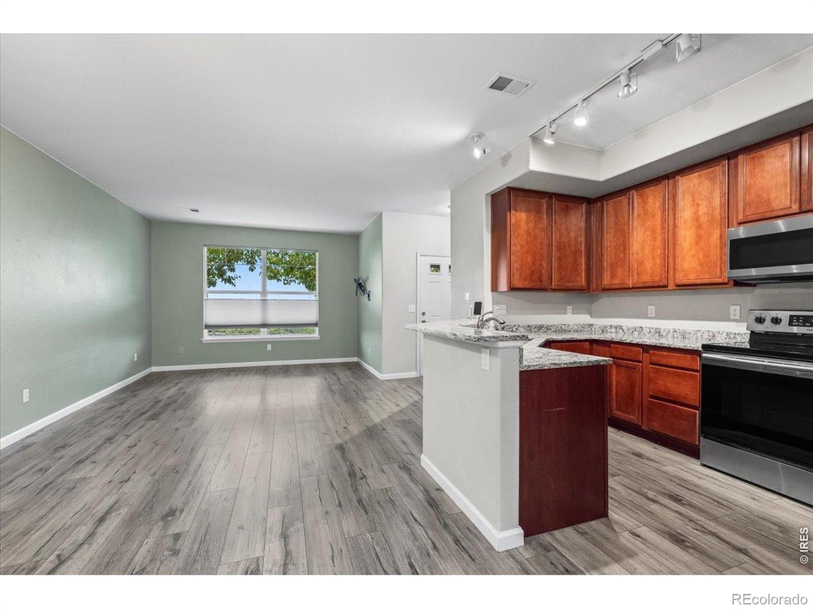 MLS Image #12 for 10449  paris street,commerce city, Colorado