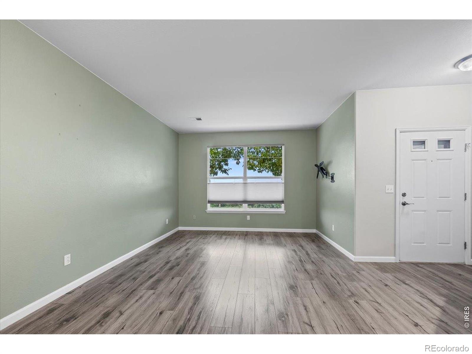 MLS Image #5 for 10449  paris street,commerce city, Colorado