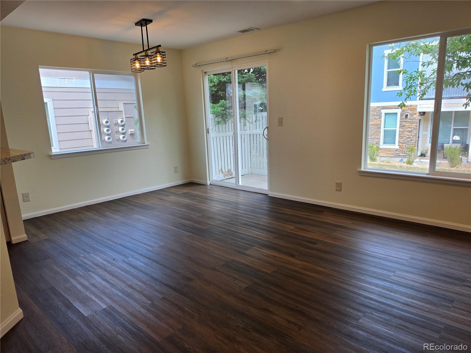 MLS Image #4 for 5875 n biscay street,denver, Colorado
