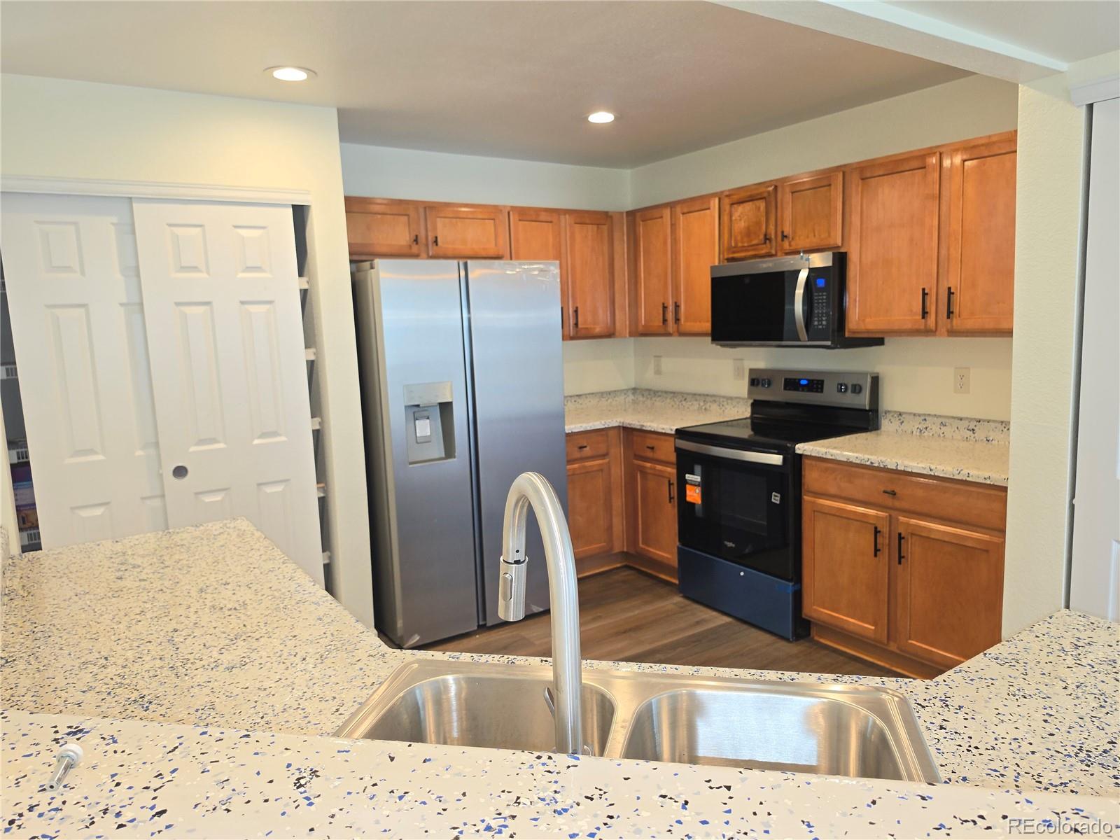 MLS Image #8 for 5875 n biscay street,denver, Colorado