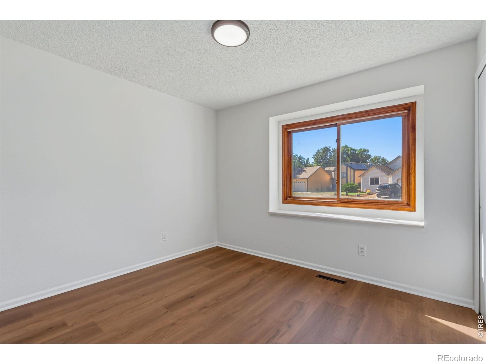 MLS Image #13 for 1942  connecticut drive,fort collins, Colorado