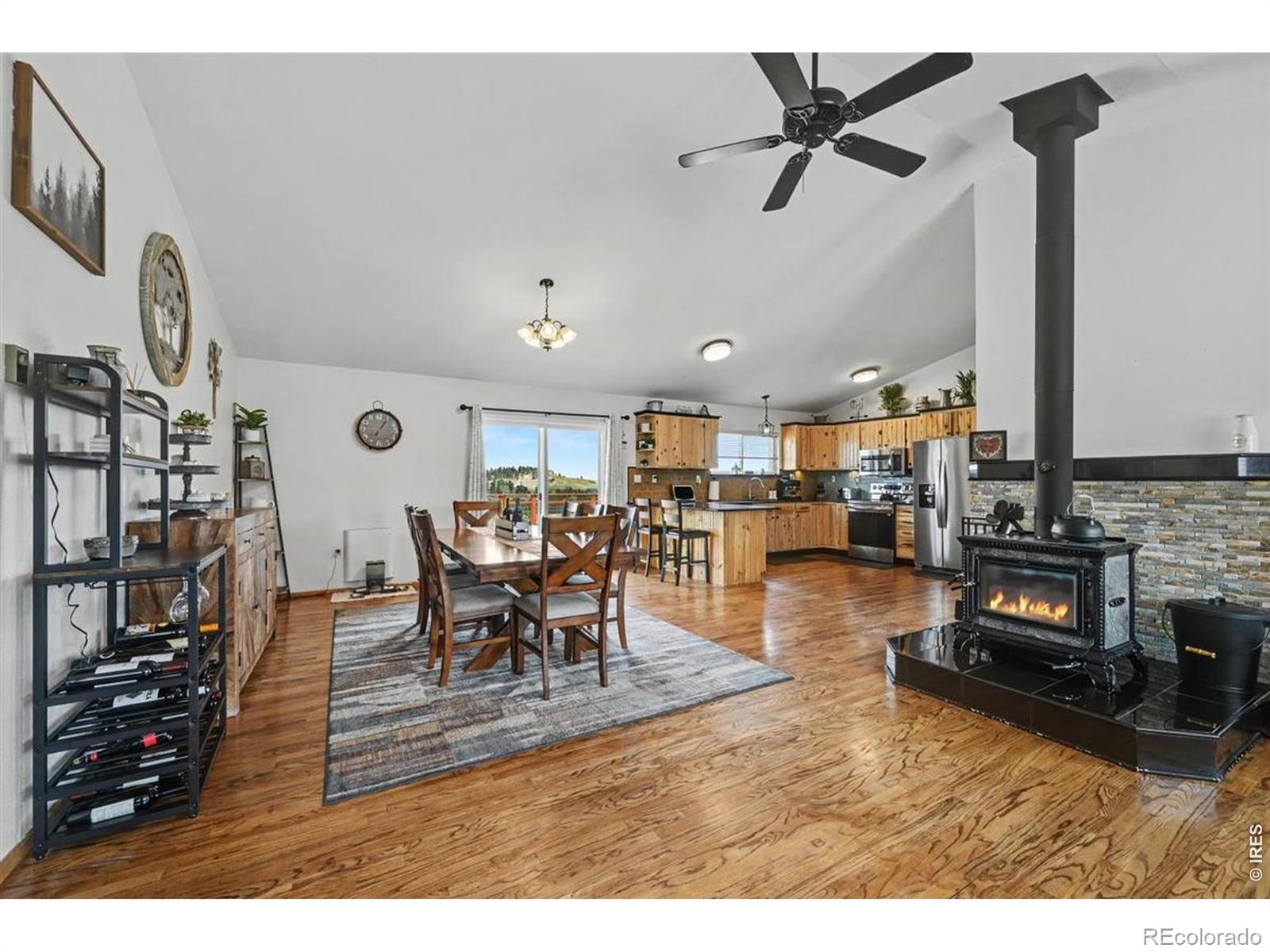 MLS Image #10 for 144  torreys court,livermore, Colorado