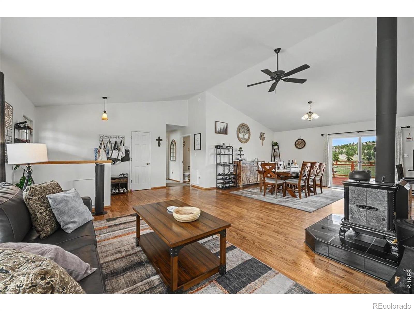 MLS Image #14 for 144  torreys court,livermore, Colorado