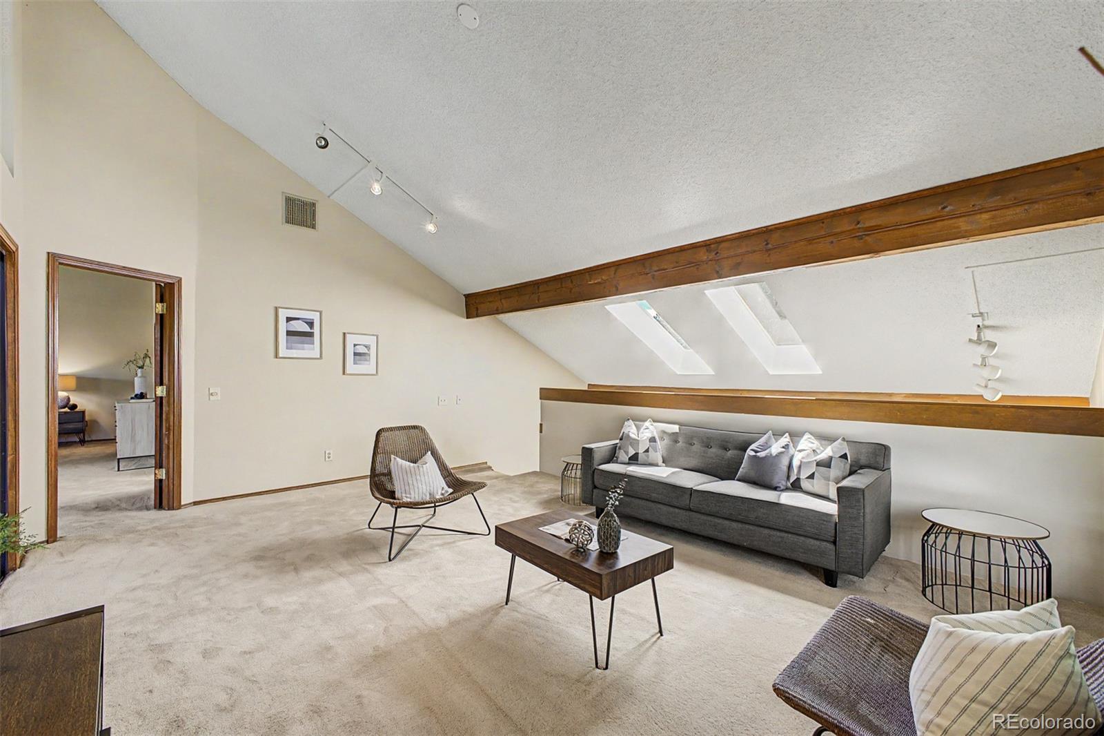 MLS Image #24 for 9896 e maplewood circle,englewood, Colorado