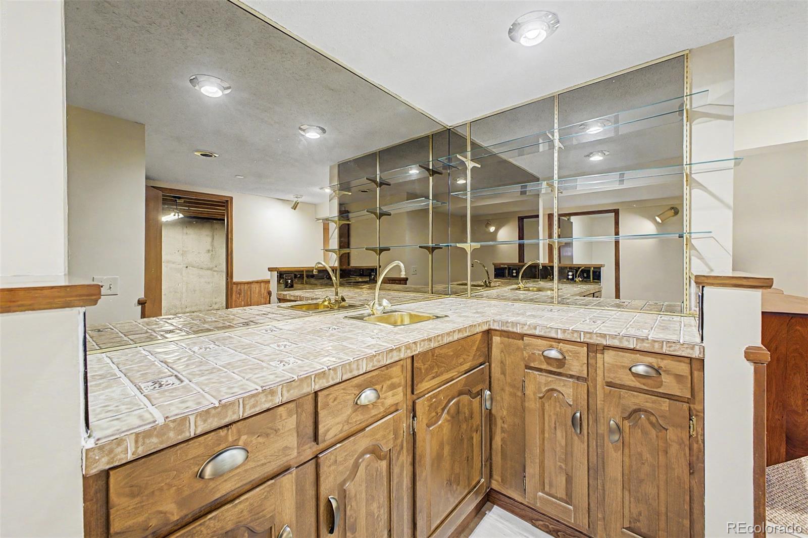 MLS Image #32 for 9896 e maplewood circle,englewood, Colorado