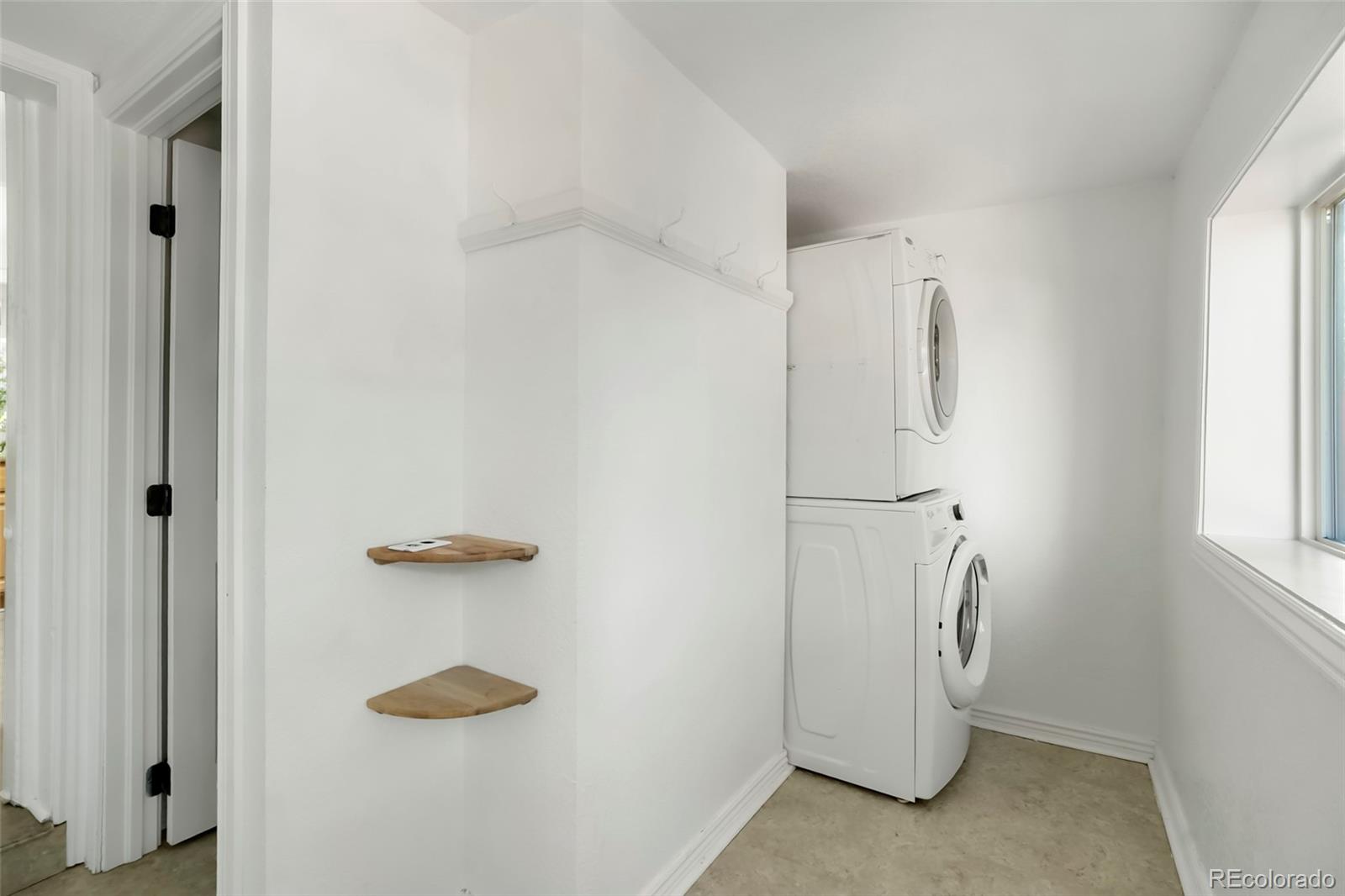 MLS Image #15 for 3037 n high street,denver, Colorado