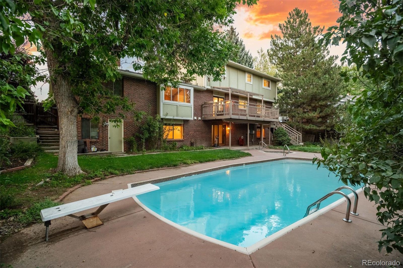 MLS Image #12 for 10562 e maplewood drive,englewood, Colorado