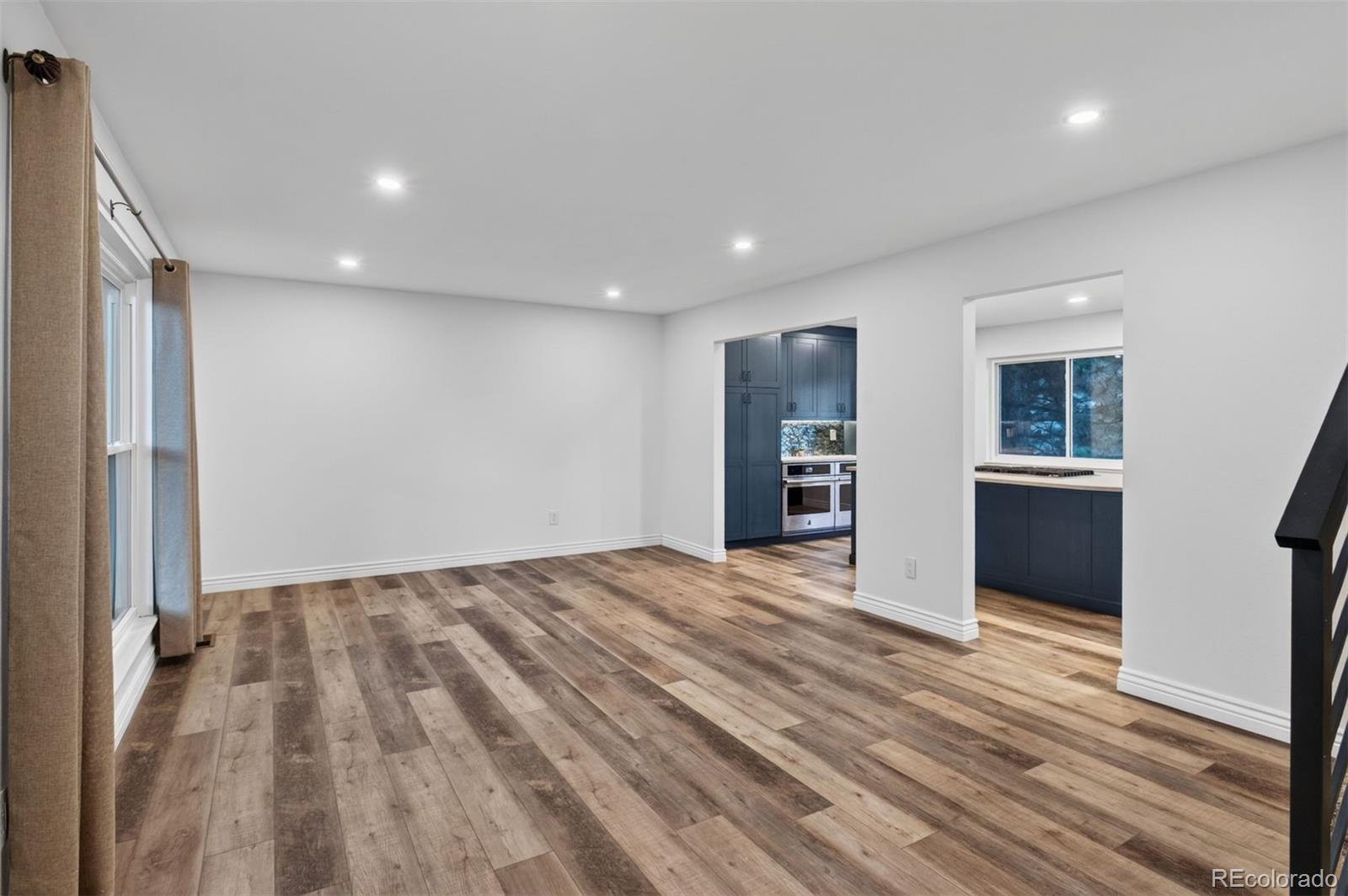 MLS Image #14 for 10562 e maplewood drive,englewood, Colorado