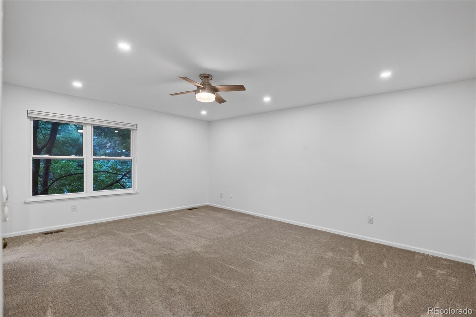 MLS Image #21 for 10562 e maplewood drive,englewood, Colorado