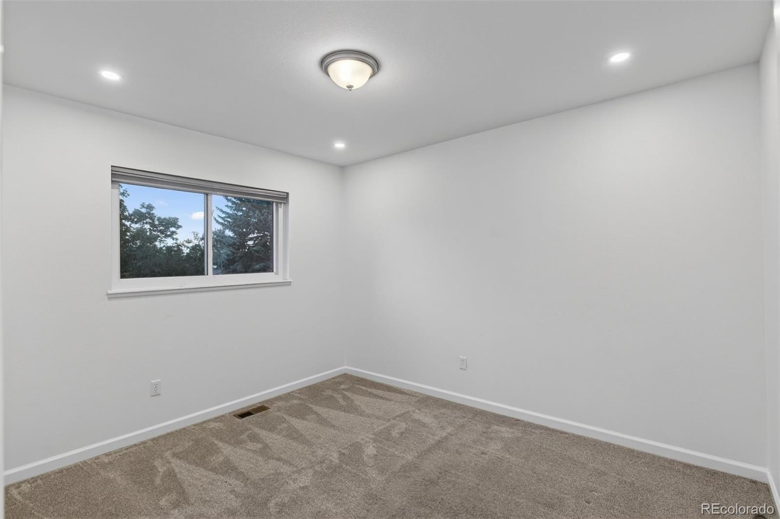 MLS Image #25 for 10562 e maplewood drive,englewood, Colorado