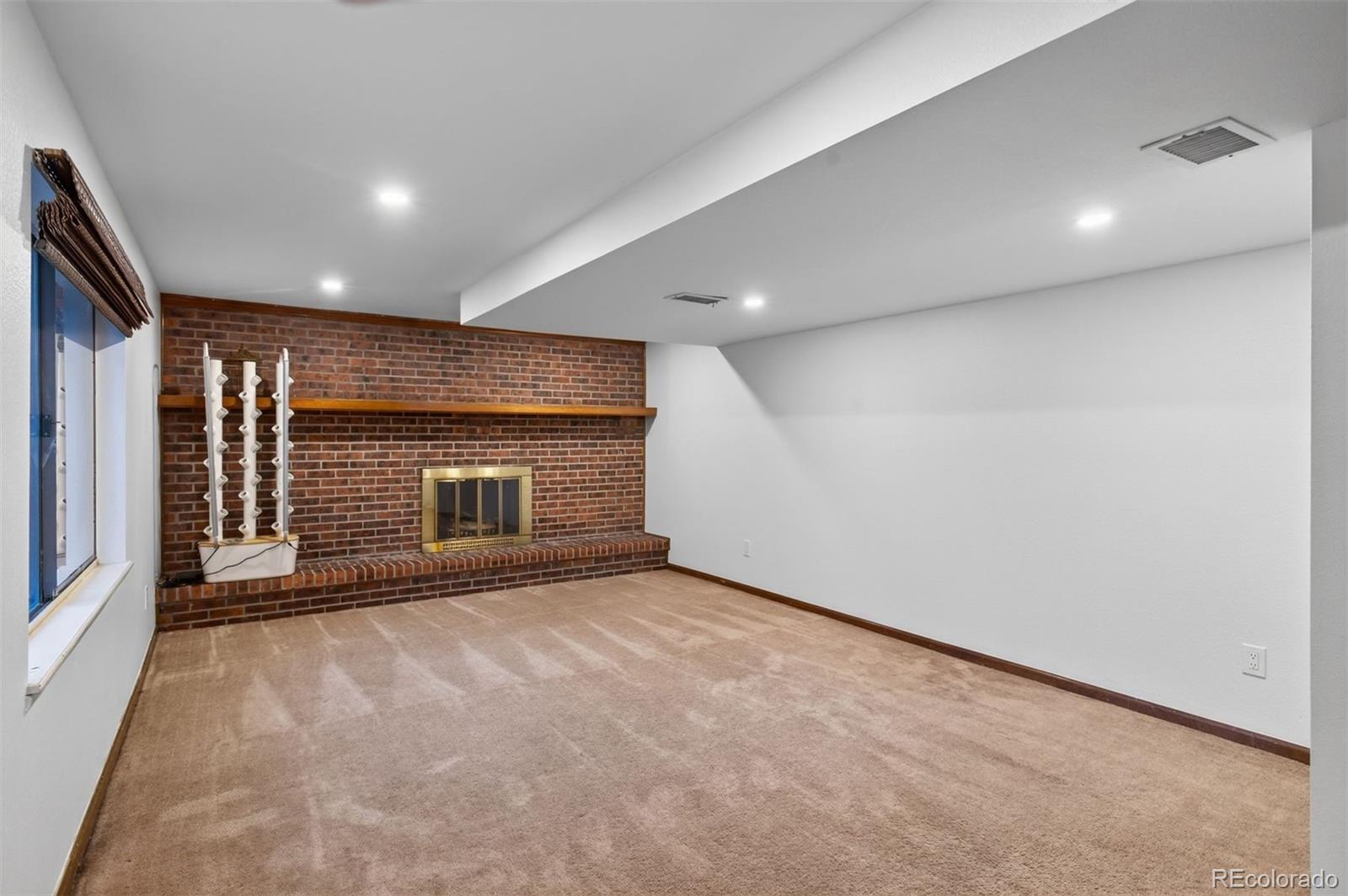 MLS Image #29 for 10562 e maplewood drive,englewood, Colorado