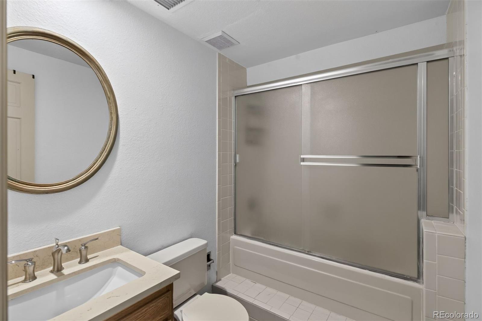MLS Image #30 for 10562 e maplewood drive,englewood, Colorado