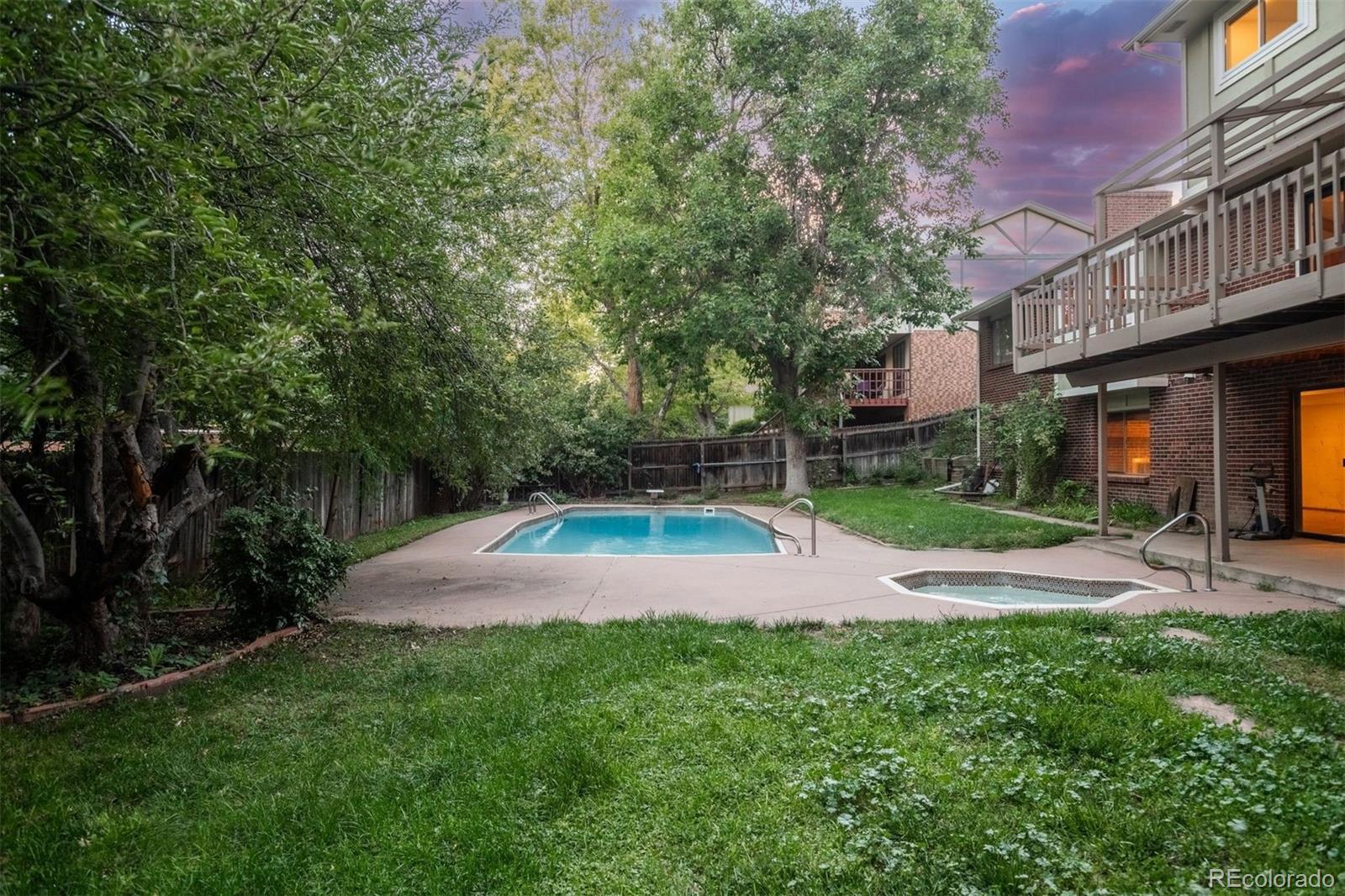 MLS Image #32 for 10562 e maplewood drive,englewood, Colorado