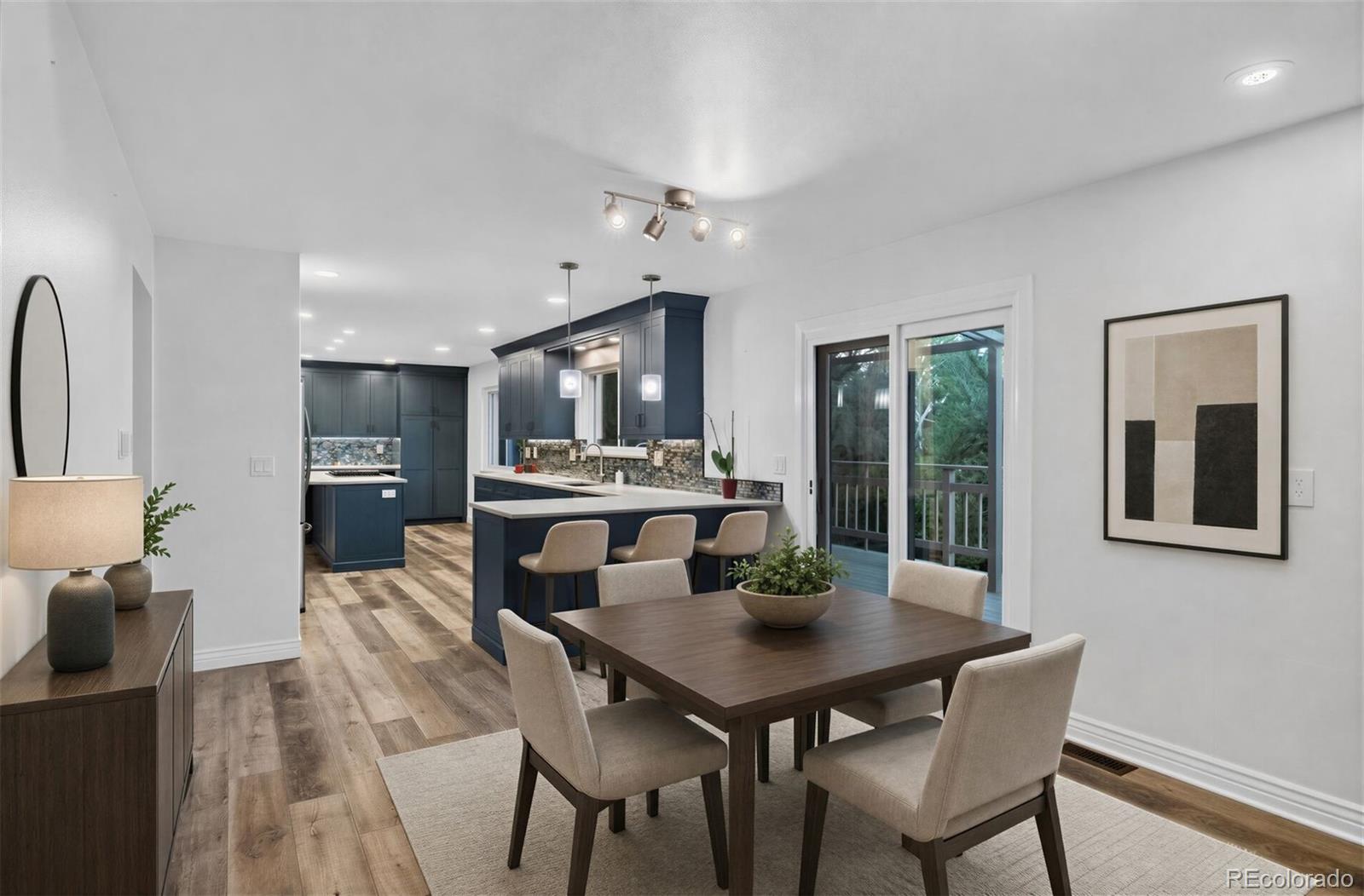 MLS Image #8 for 10562 e maplewood drive,englewood, Colorado