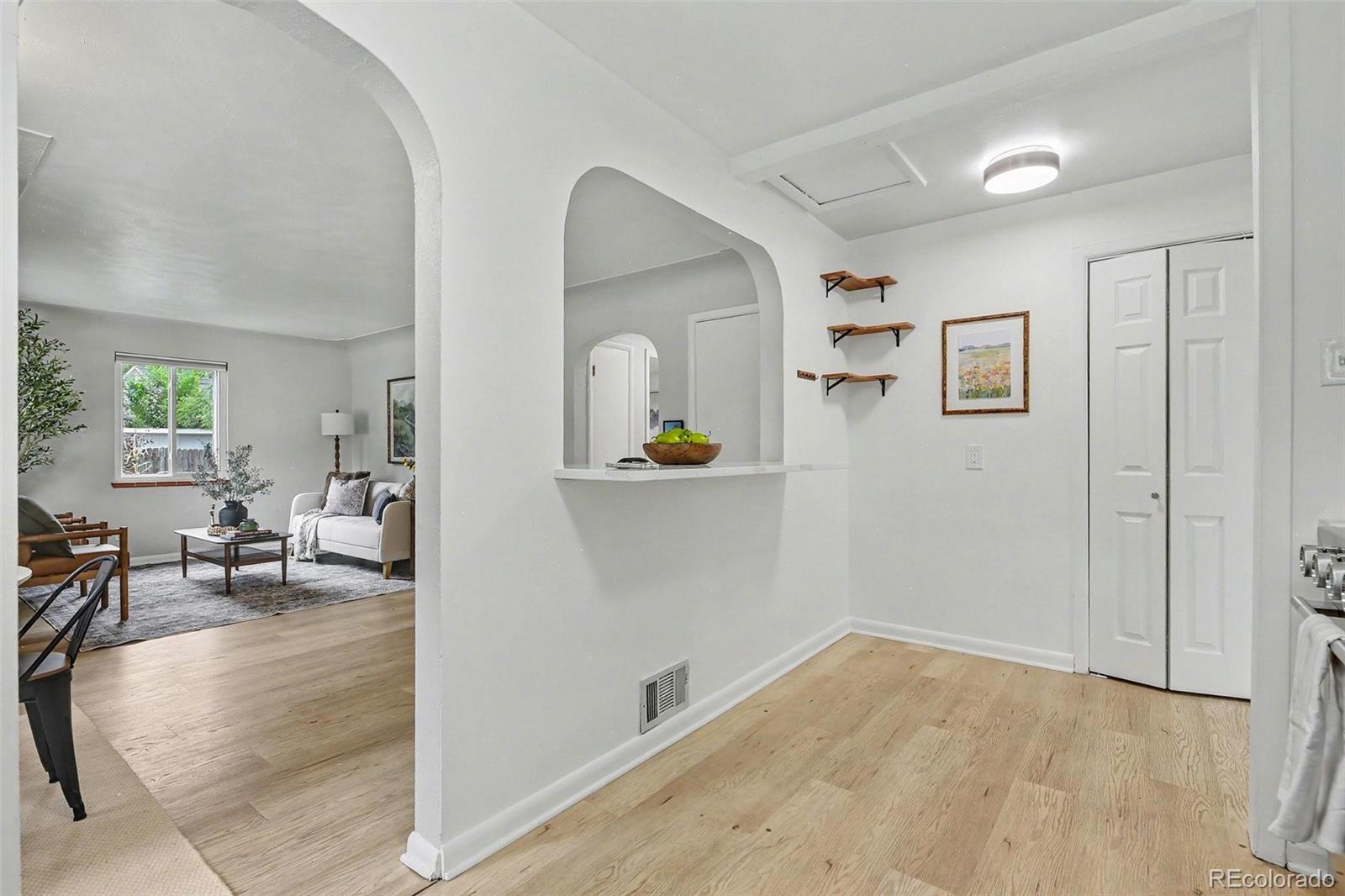 MLS Image #10 for 2161 w fair circle,littleton, Colorado