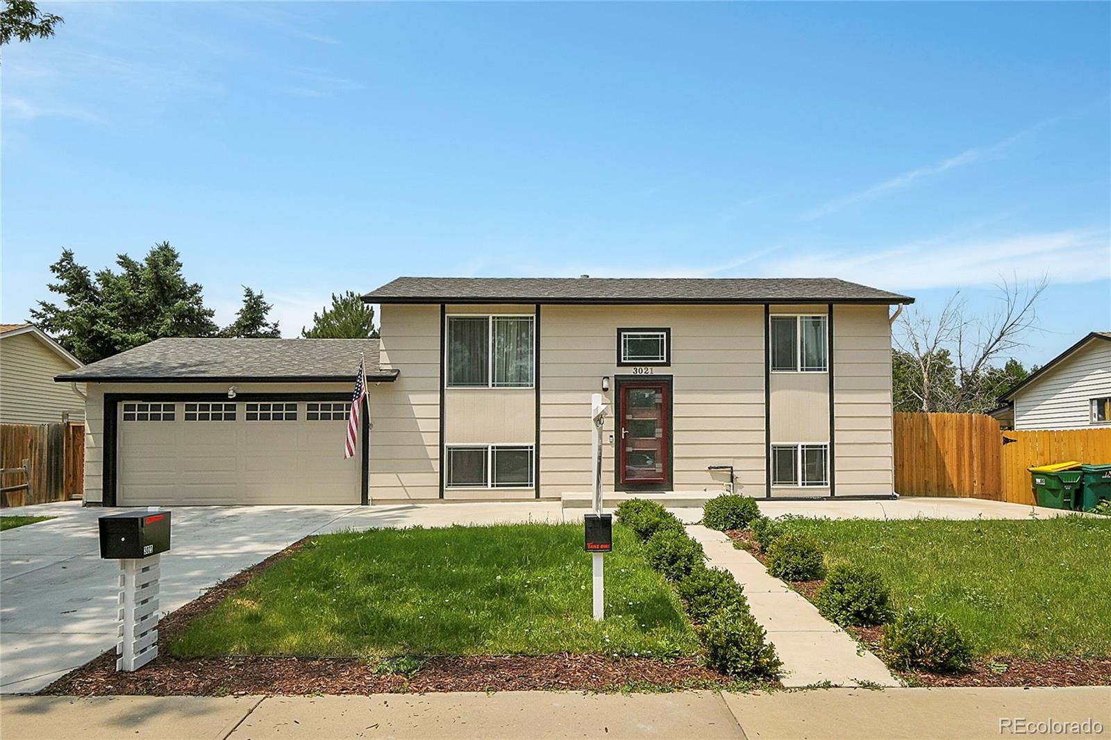 MLS Image #1 for 3021 s helena street,aurora, Colorado