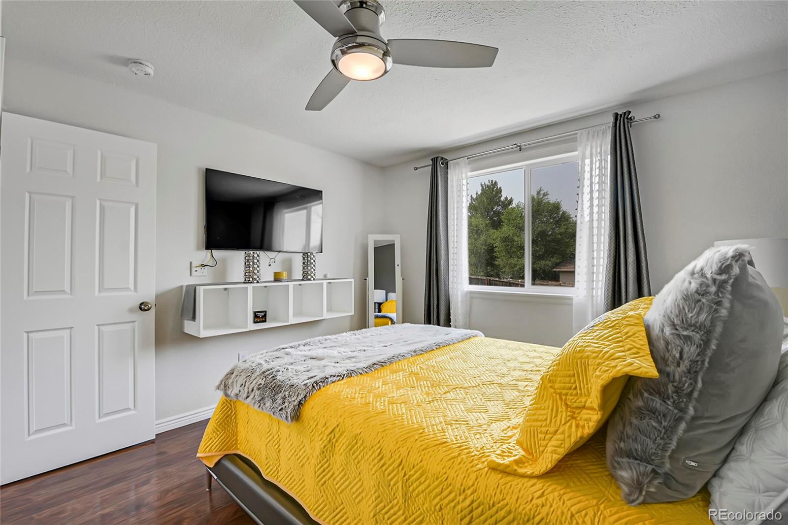 MLS Image #23 for 3021 s helena street,aurora, Colorado
