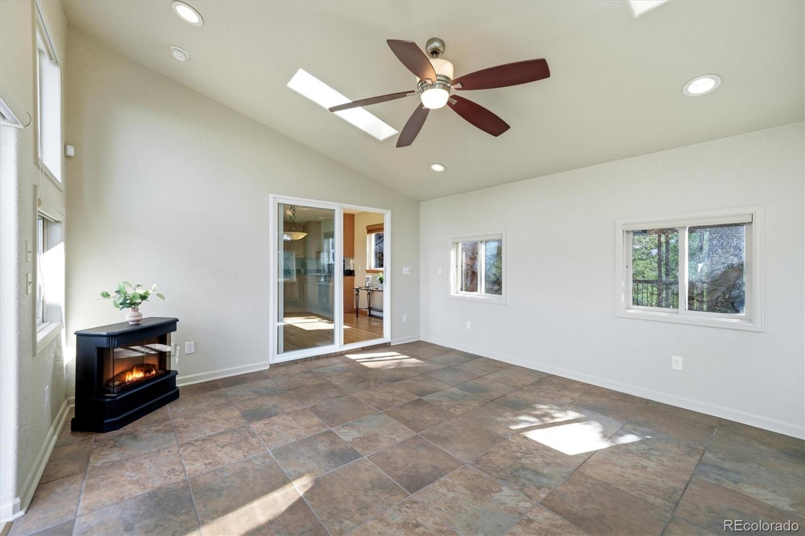 MLS Image #11 for 11756  leavenworth drive,conifer, Colorado