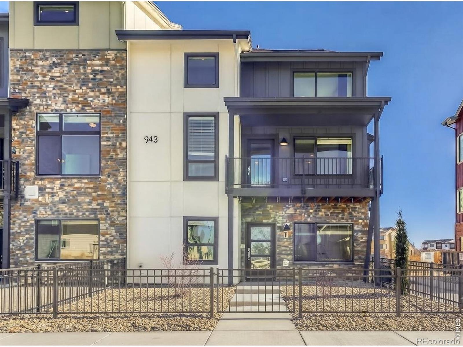 MLS Image #15 for 943  schlagel street,fort collins, Colorado