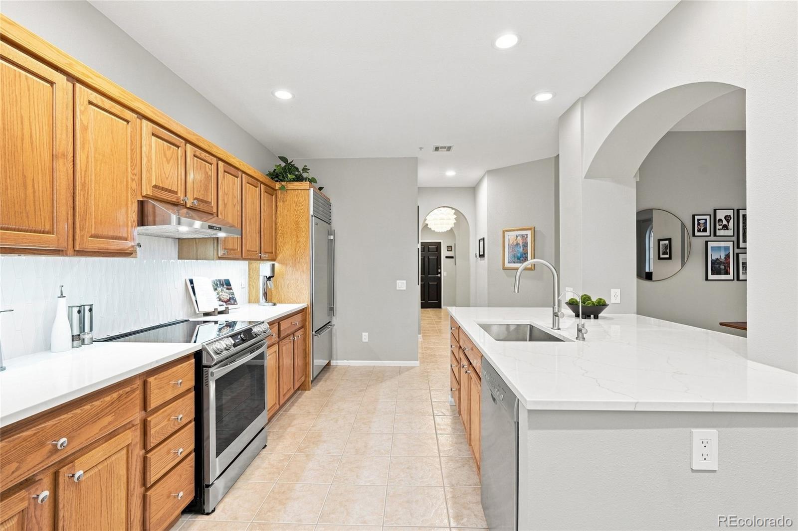 MLS Image #19 for 1100  cherokee street 502,denver, Colorado
