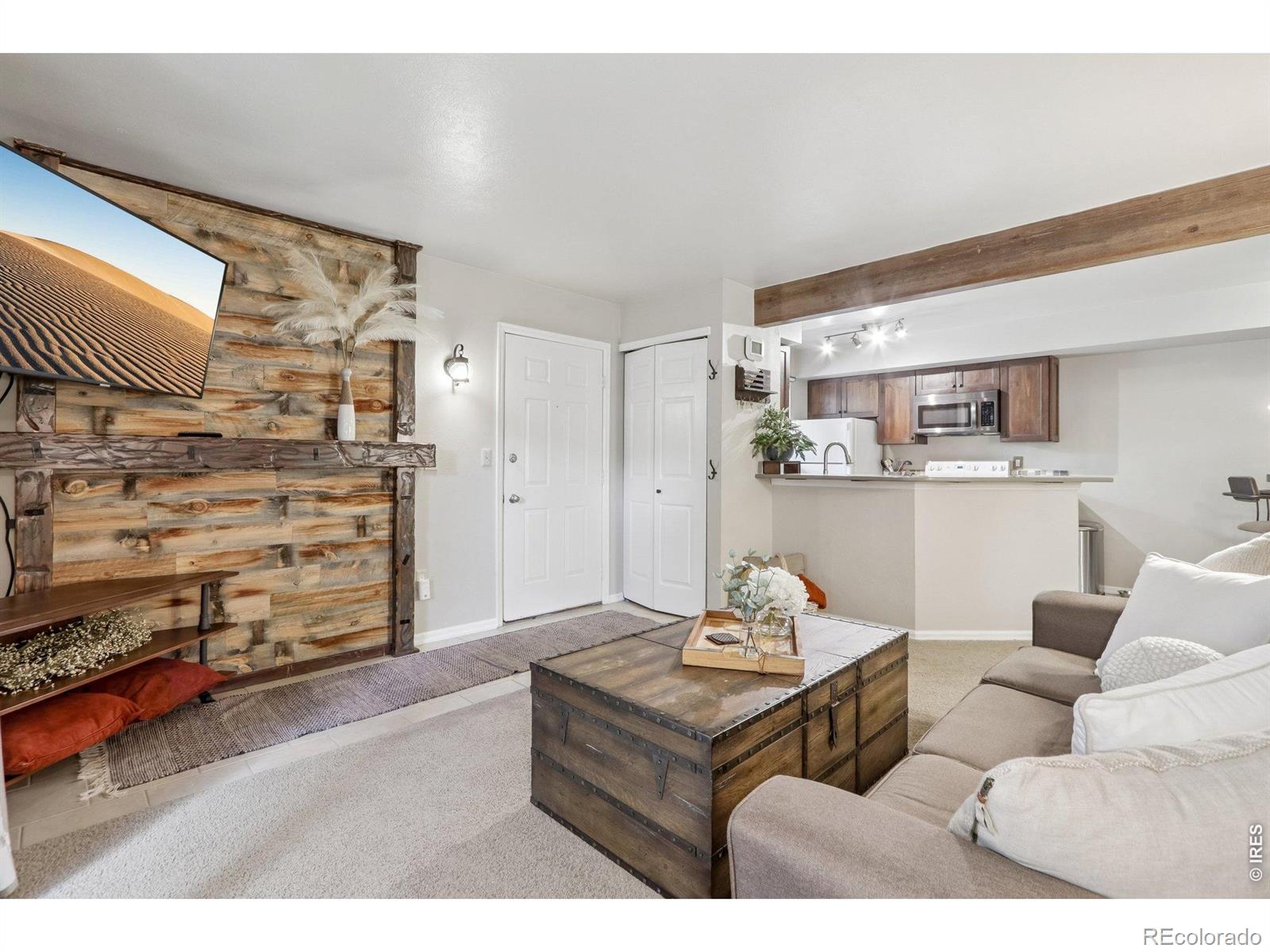 MLS Image #10 for 60 s boulder circle,boulder, Colorado