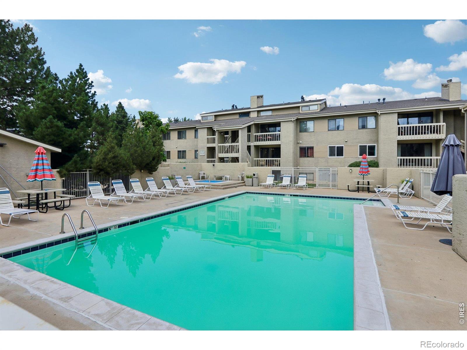 MLS Image #6 for 60 s boulder circle,boulder, Colorado