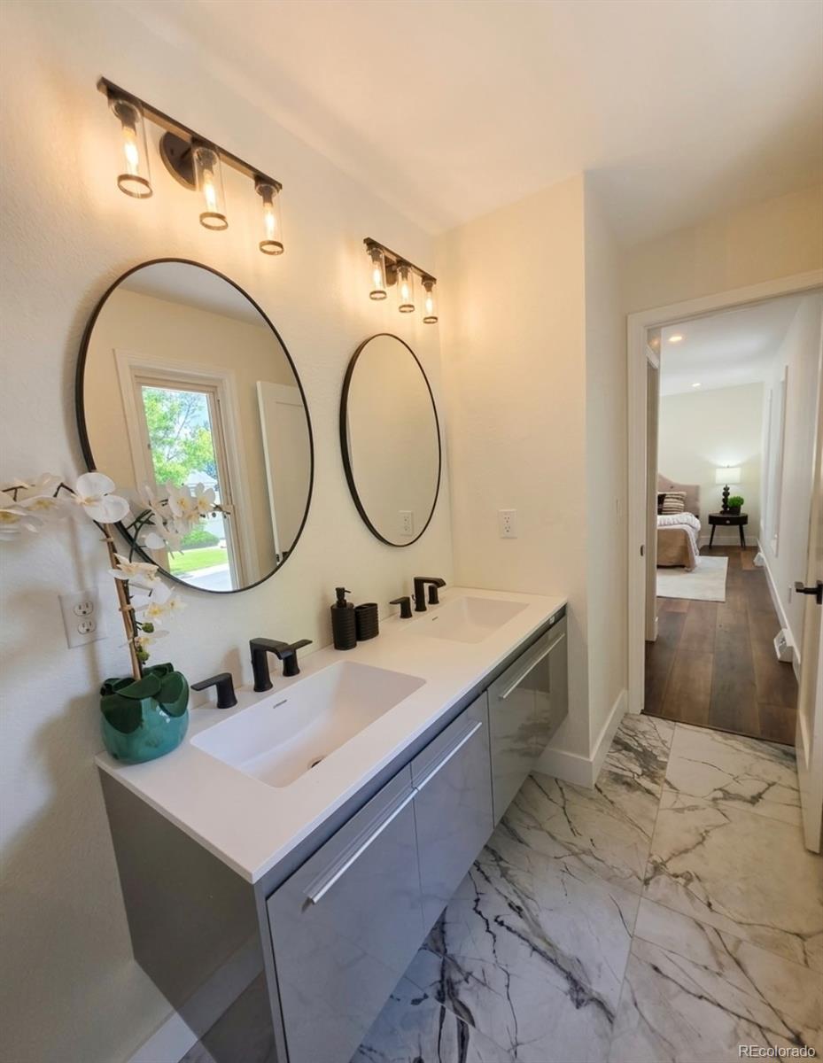 MLS Image #16 for 2024 s moline way,aurora, Colorado