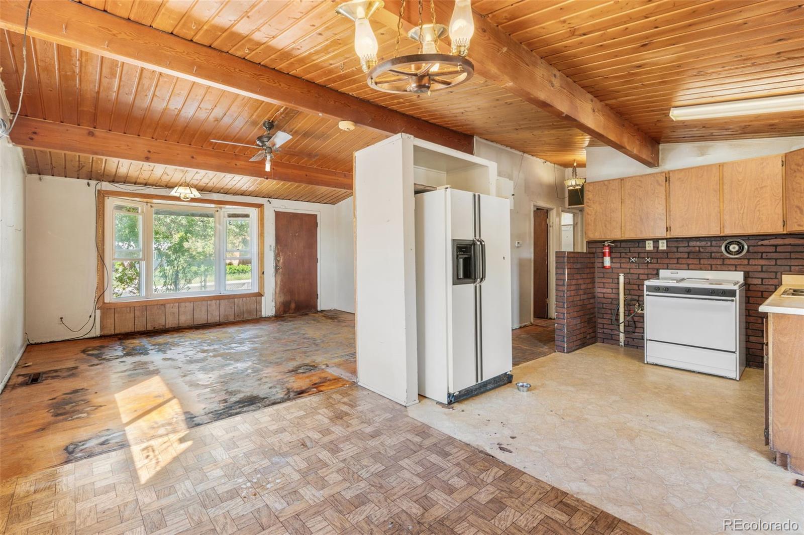 MLS Image #13 for 3201  illinois avenue,colorado springs, Colorado