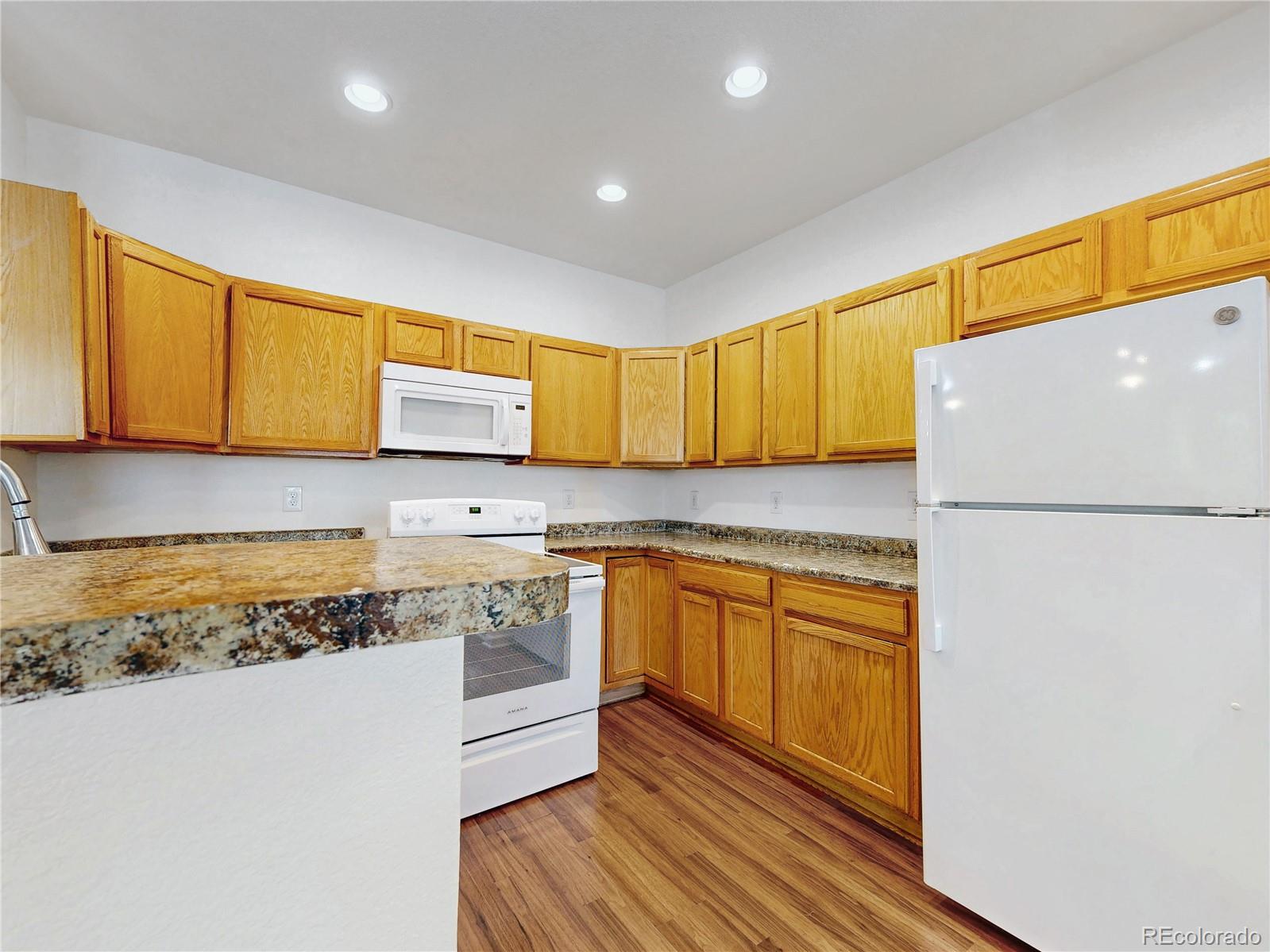 MLS Image #11 for 12178 e kansas place,aurora, Colorado