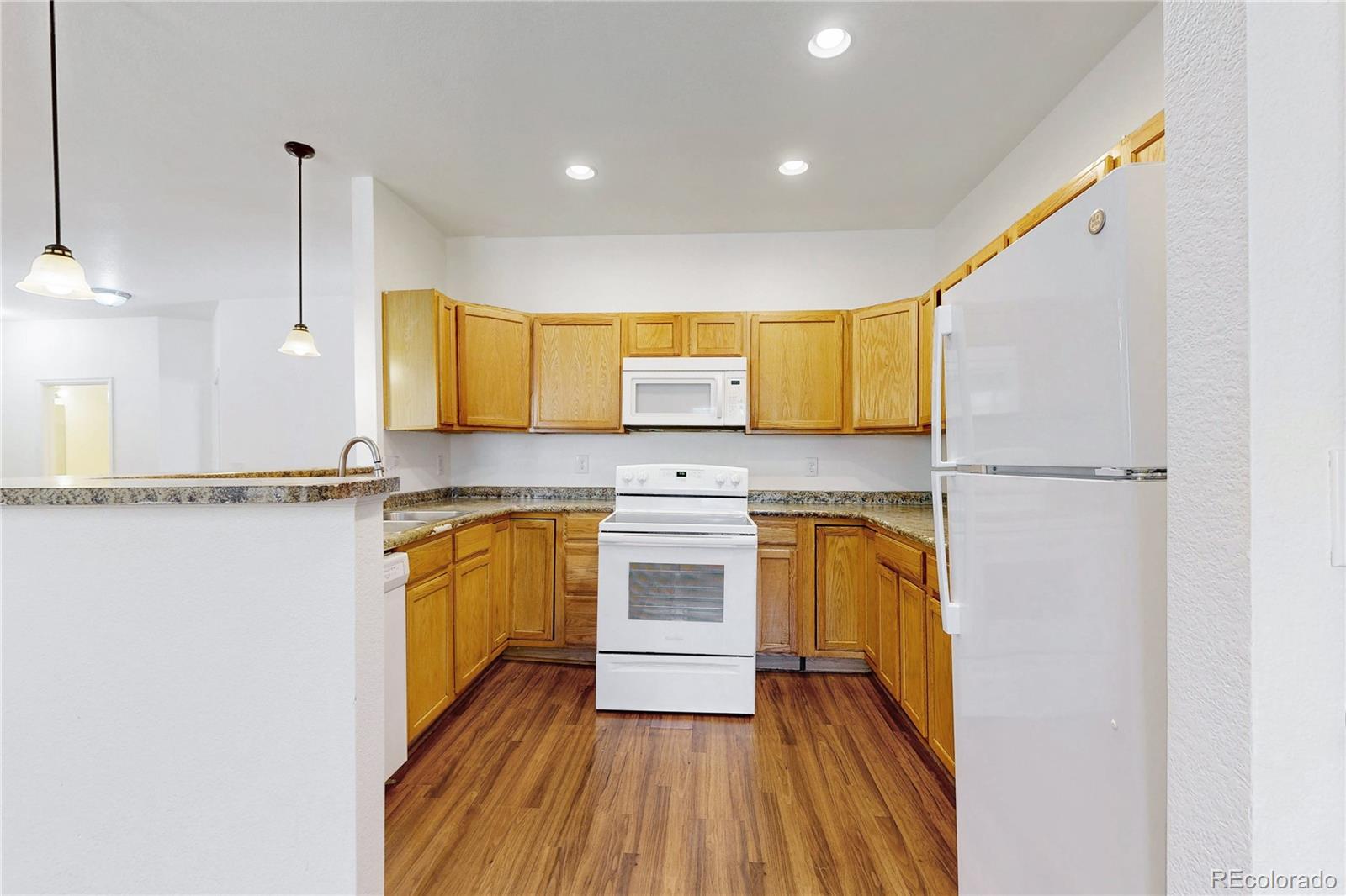 MLS Image #8 for 12178 e kansas place,aurora, Colorado