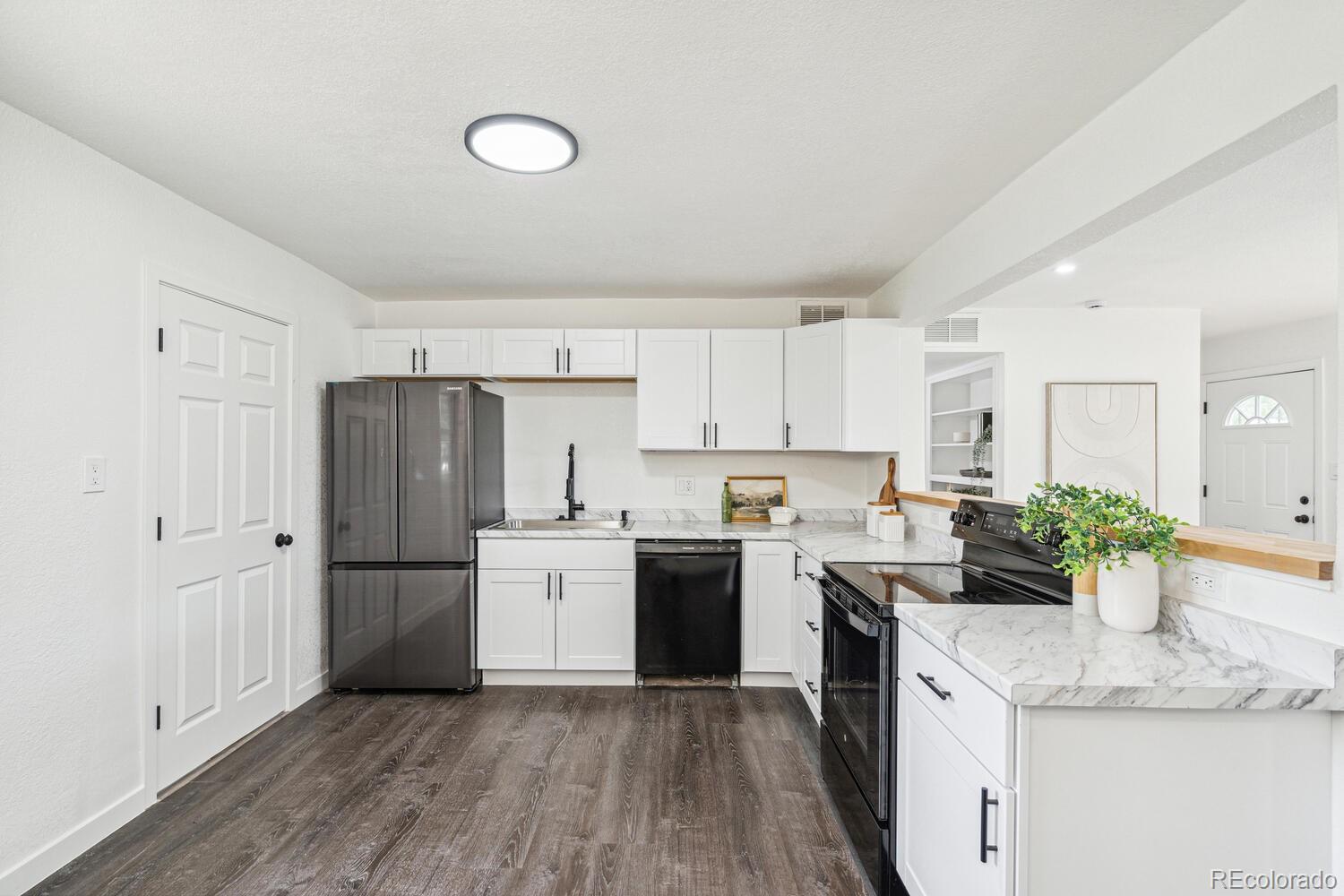 MLS Image #6 for 1330  oak place,thornton, Colorado