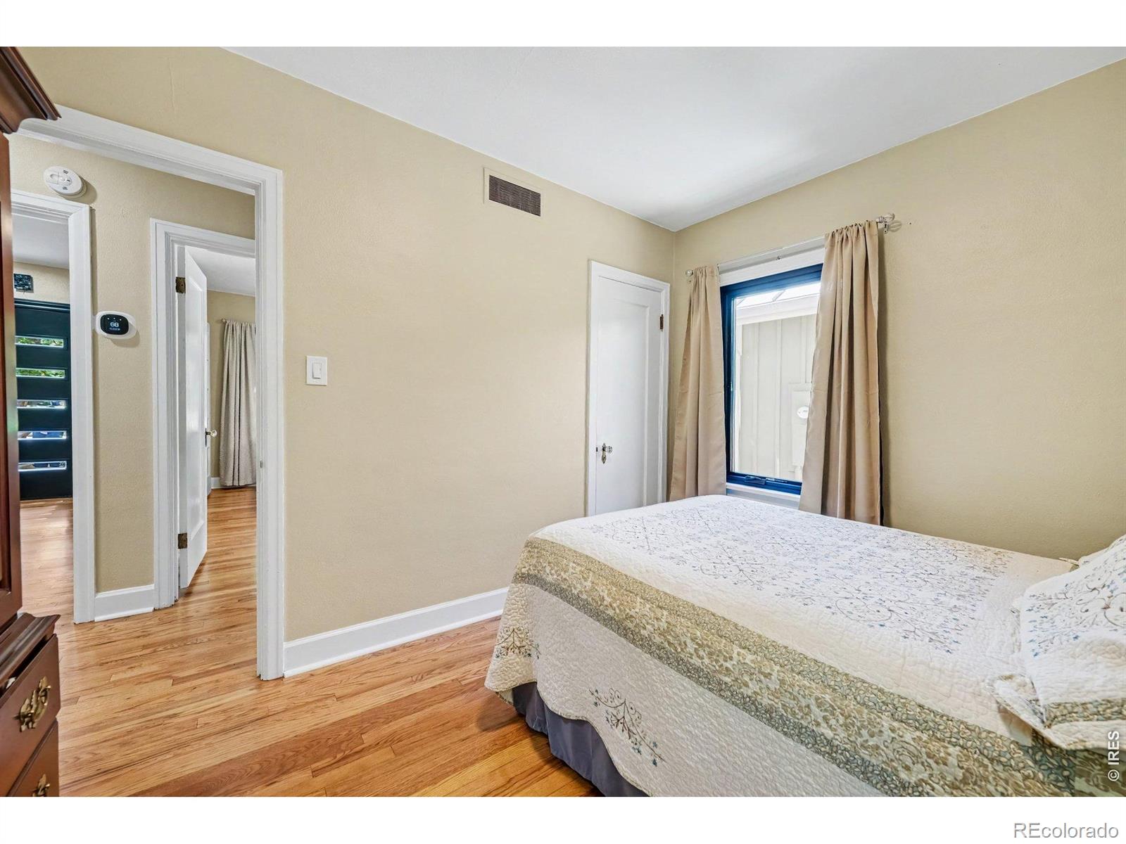 MLS Image #14 for 520 w mountain avenue,fort collins, Colorado