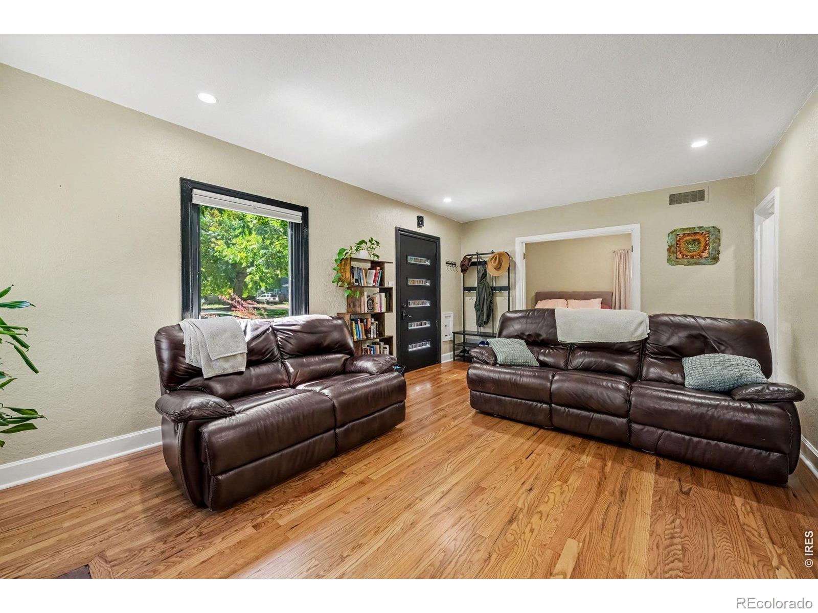 MLS Image #5 for 520 w mountain avenue,fort collins, Colorado