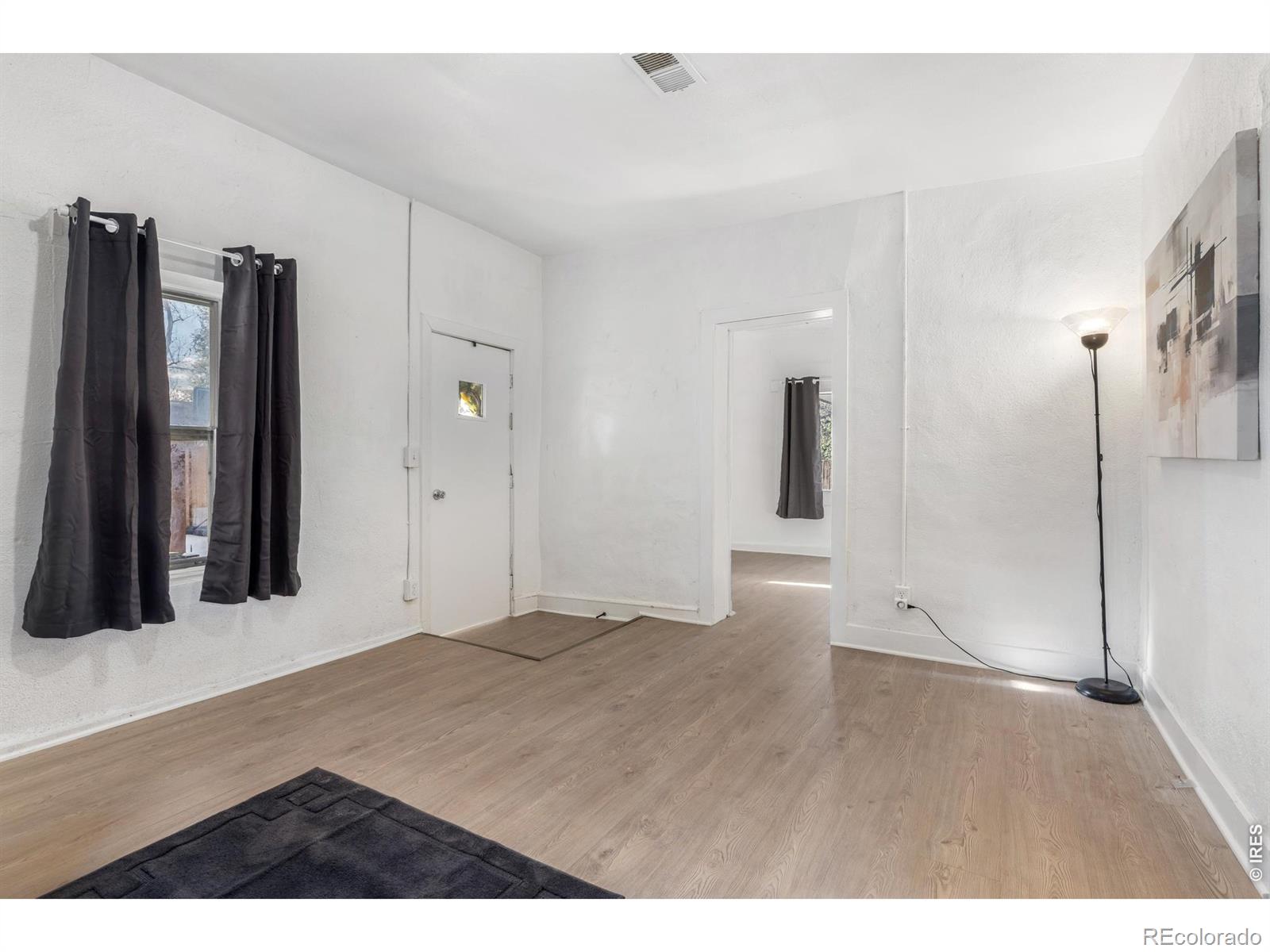MLS Image #11 for 1504 n 26th avenue,greeley, Colorado