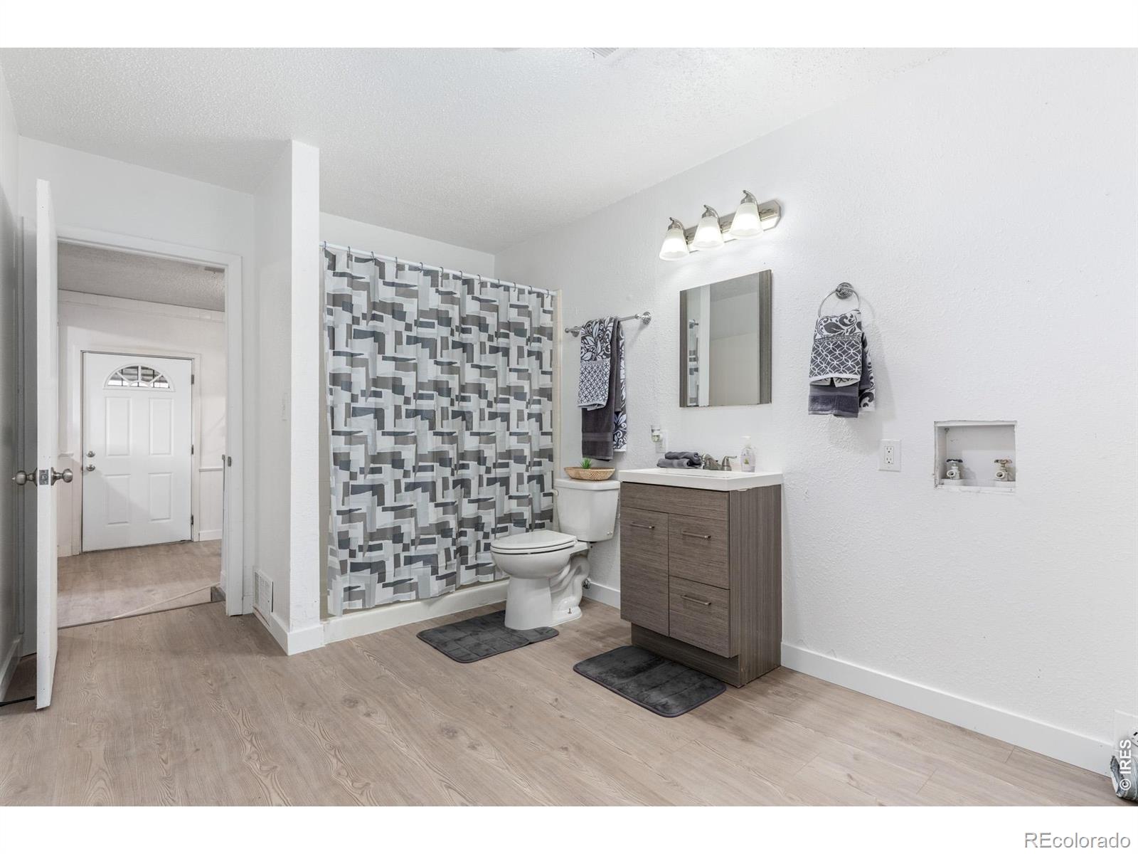 MLS Image #28 for 1504 n 26th avenue,greeley, Colorado